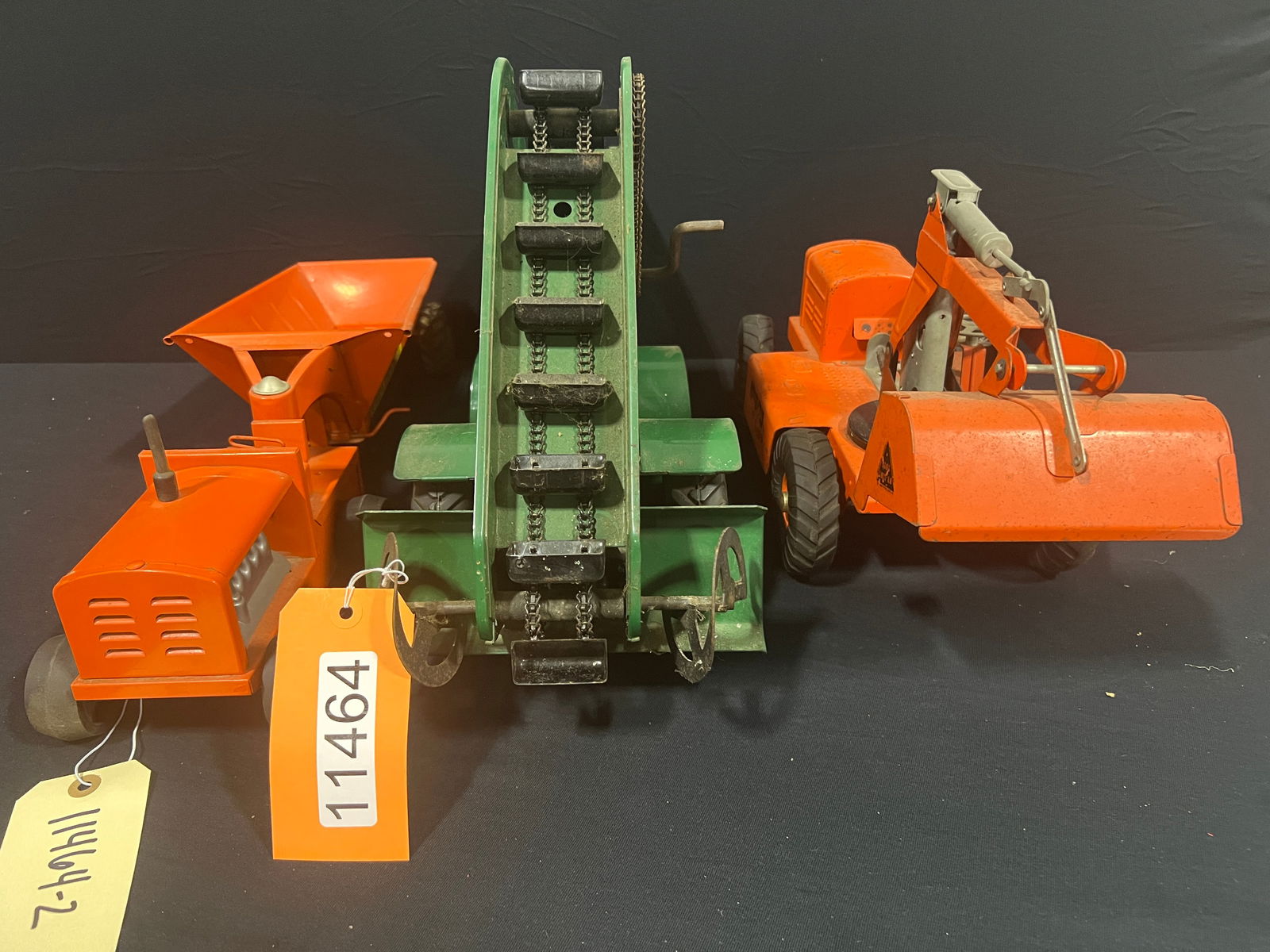 Doepke Nylint Structo Barber Greene tin metal farm toys (1 of 7)