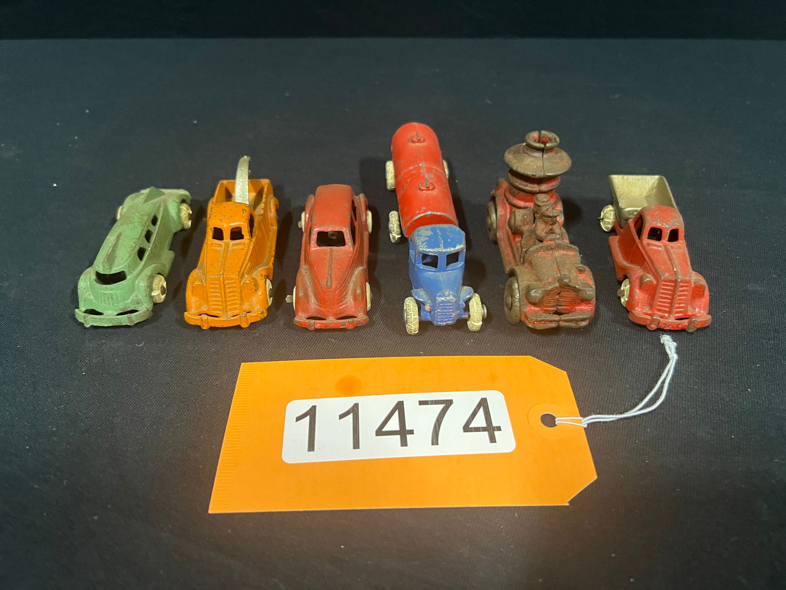 6 Hubley Cast Iron tow truck fire truck gasoline toy (1 of 2)