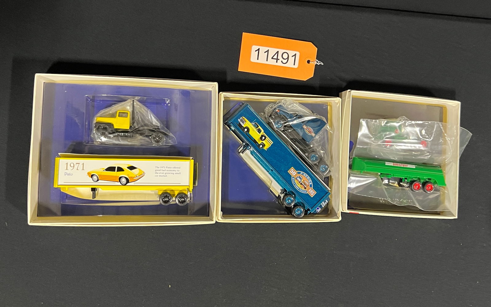 Winross Ford historical Sinclair Nostalgia F truck toy (1 of 1)