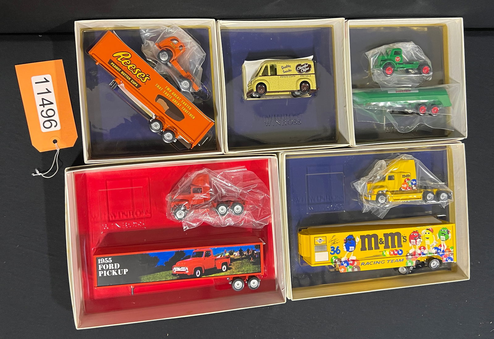 Winross Charles Chips Sinclair Ford Reeses M&M Truck (1 of 1)