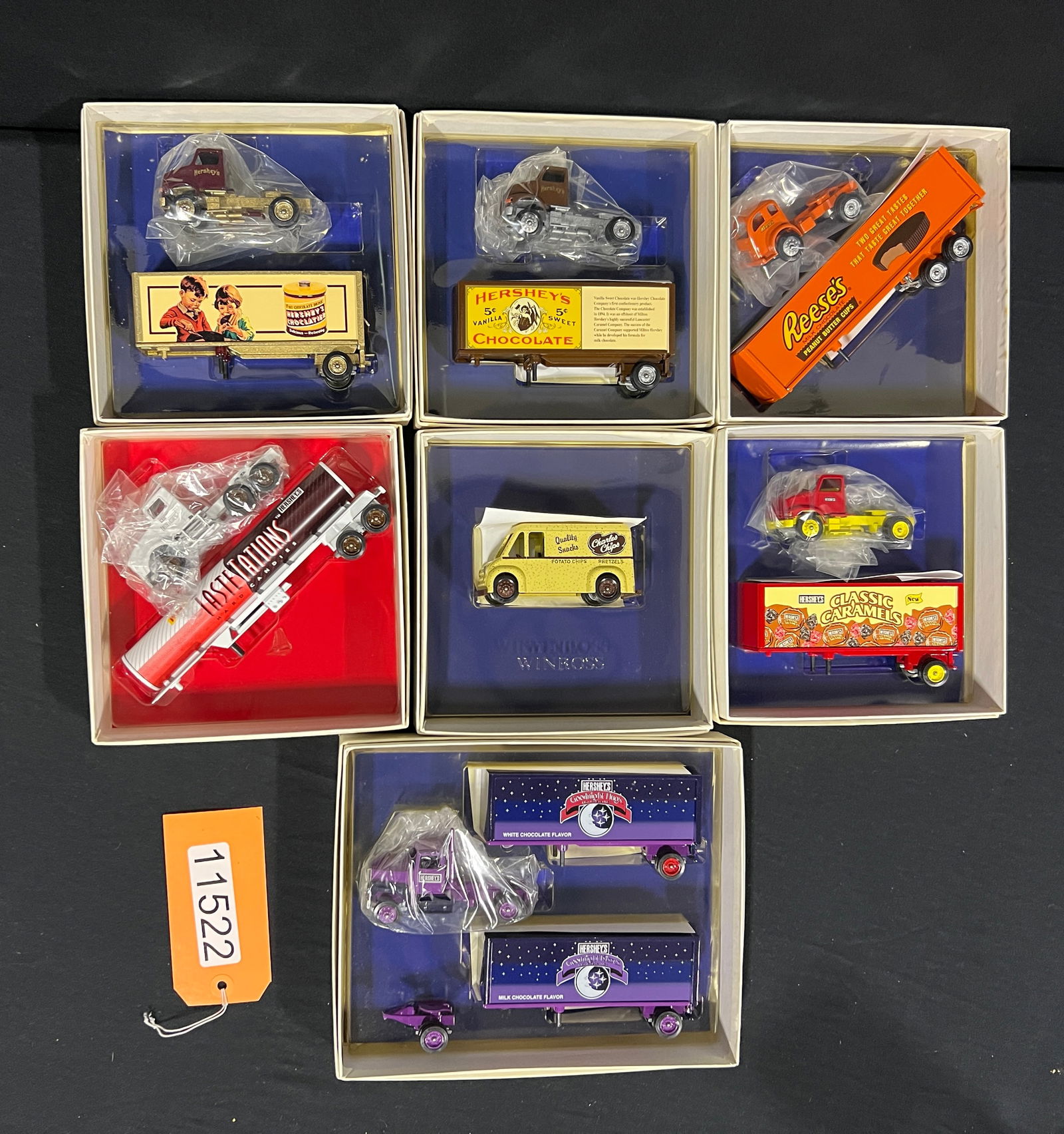 Winross Hershey's Caramels Chocolate Reeses Charles (1 of 1)