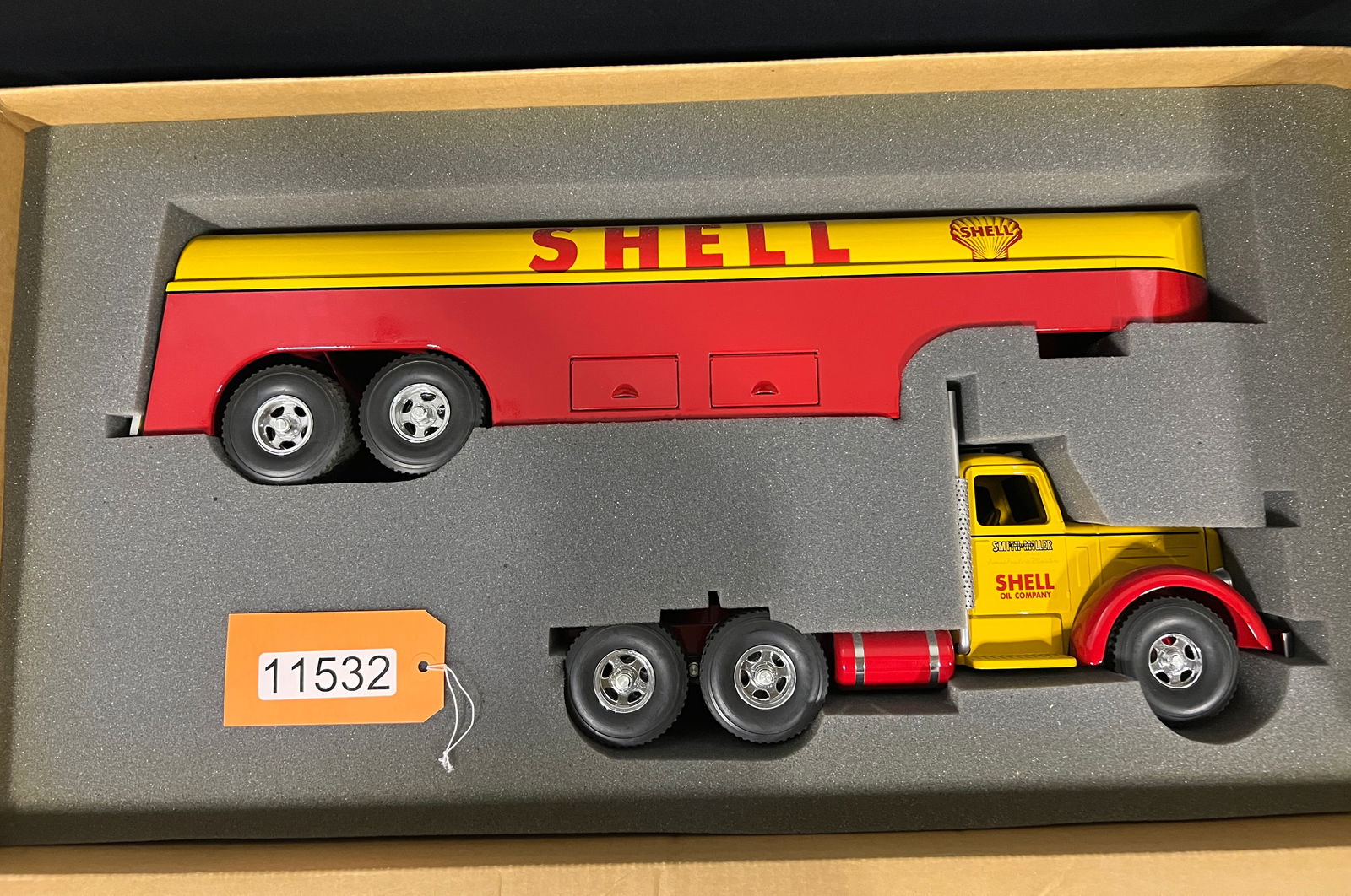 NIB Smith Miller Smitty Shell Gas Tanker 35 inches! (1 of 1)