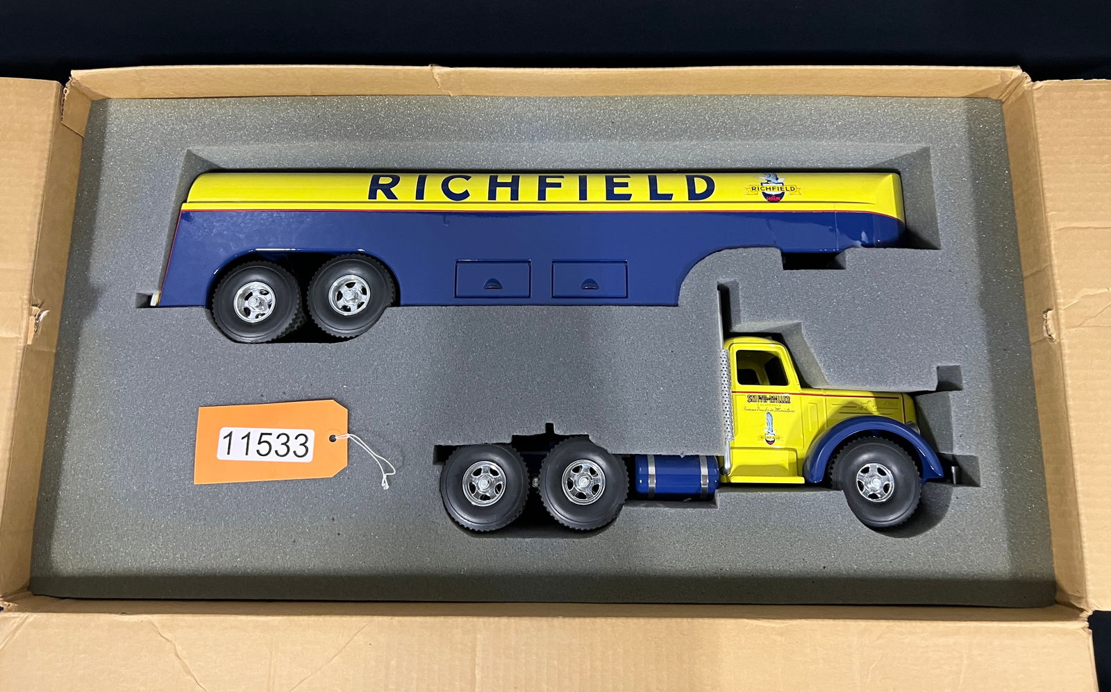 NIB Smith Miller Smitty Richfield Gas tanker 35 Inches! (1 of 1)