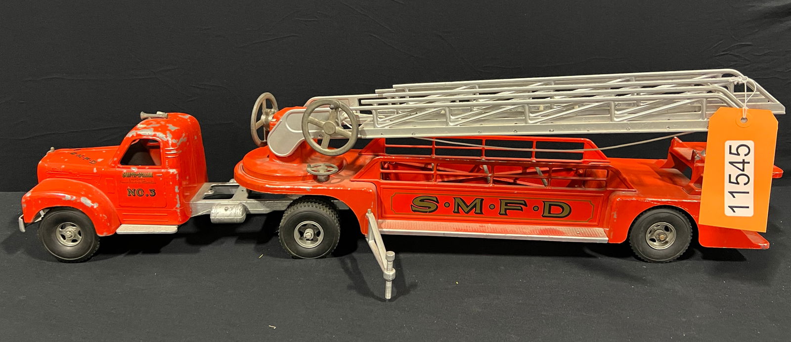 Smith Miller Smitty no 3 SMFD fire department truck (1 of 4)