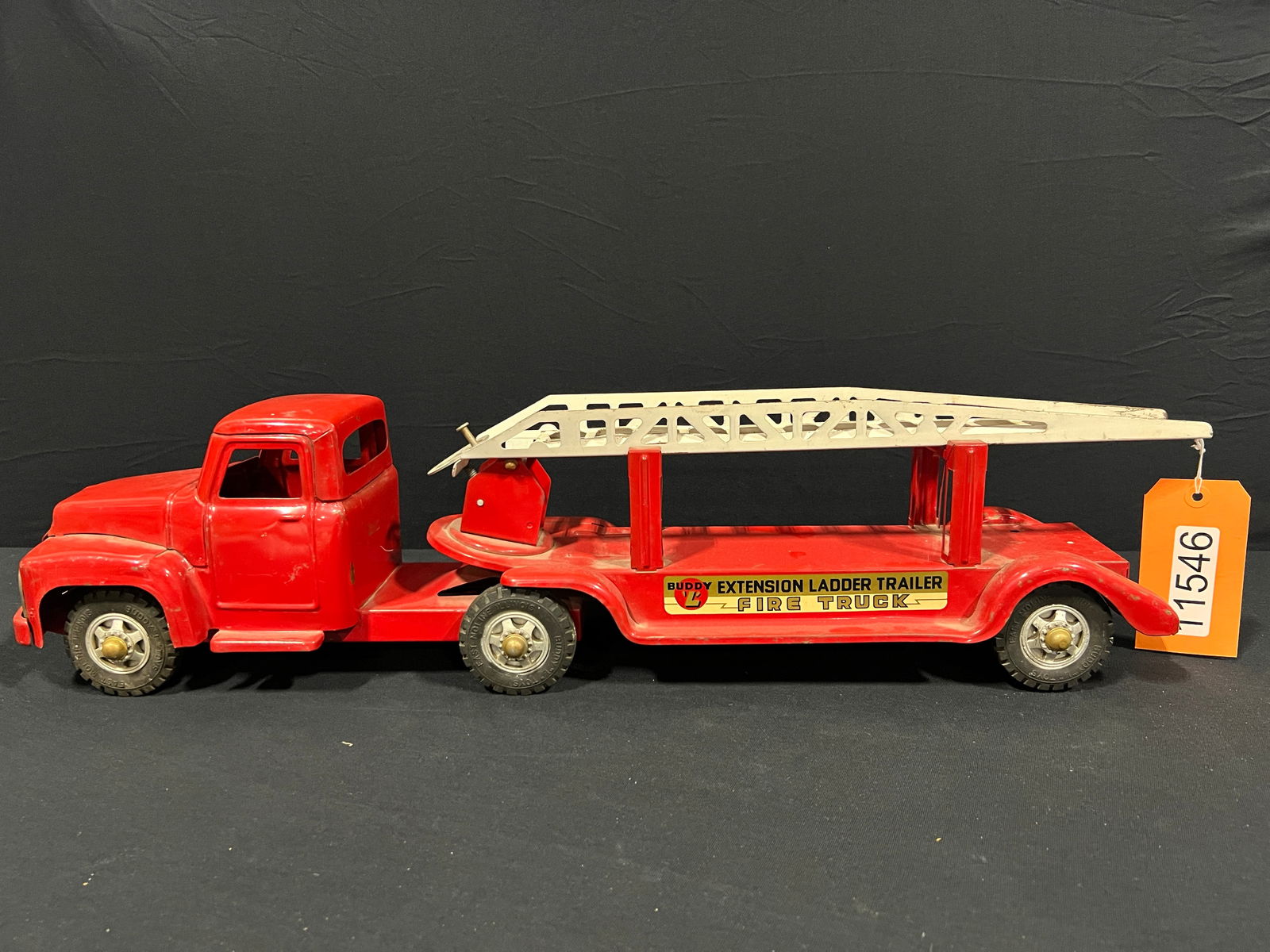 Buddy L Extension ladder trailer fire truck toy (1 of 4)
