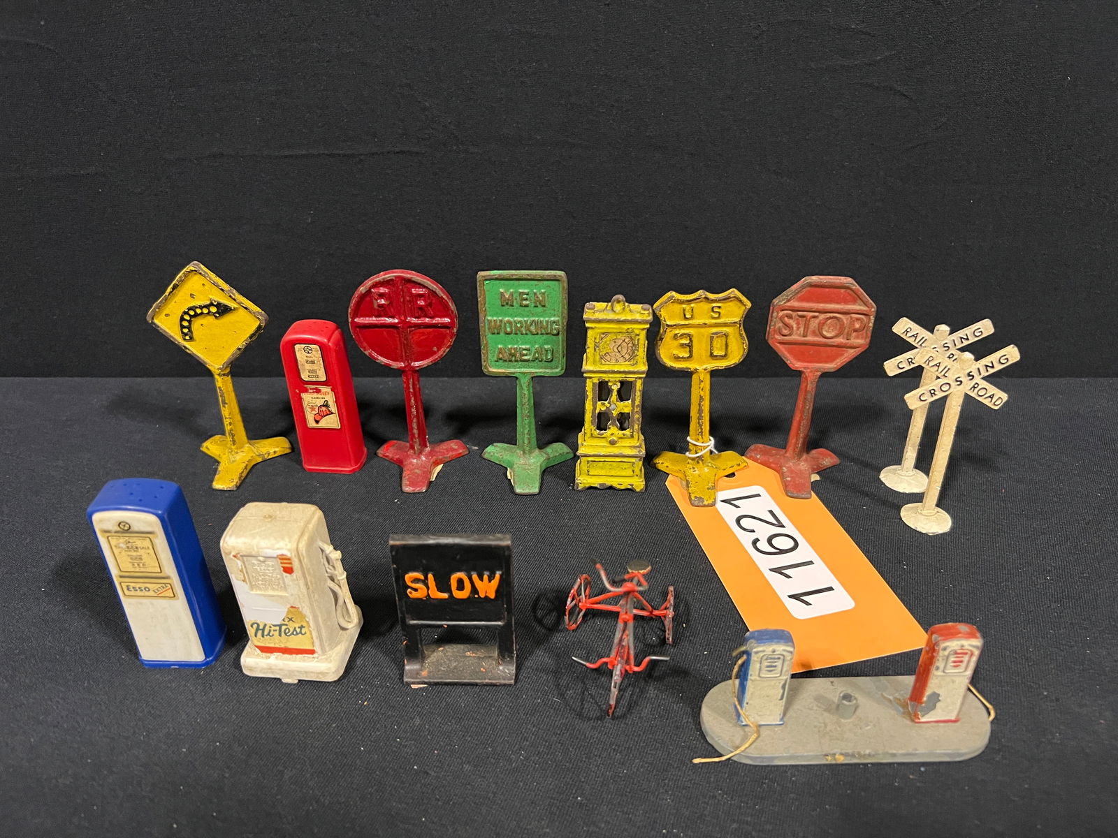 Cast Iron railroad stop turn us 30 road sign toys (1 of 3)