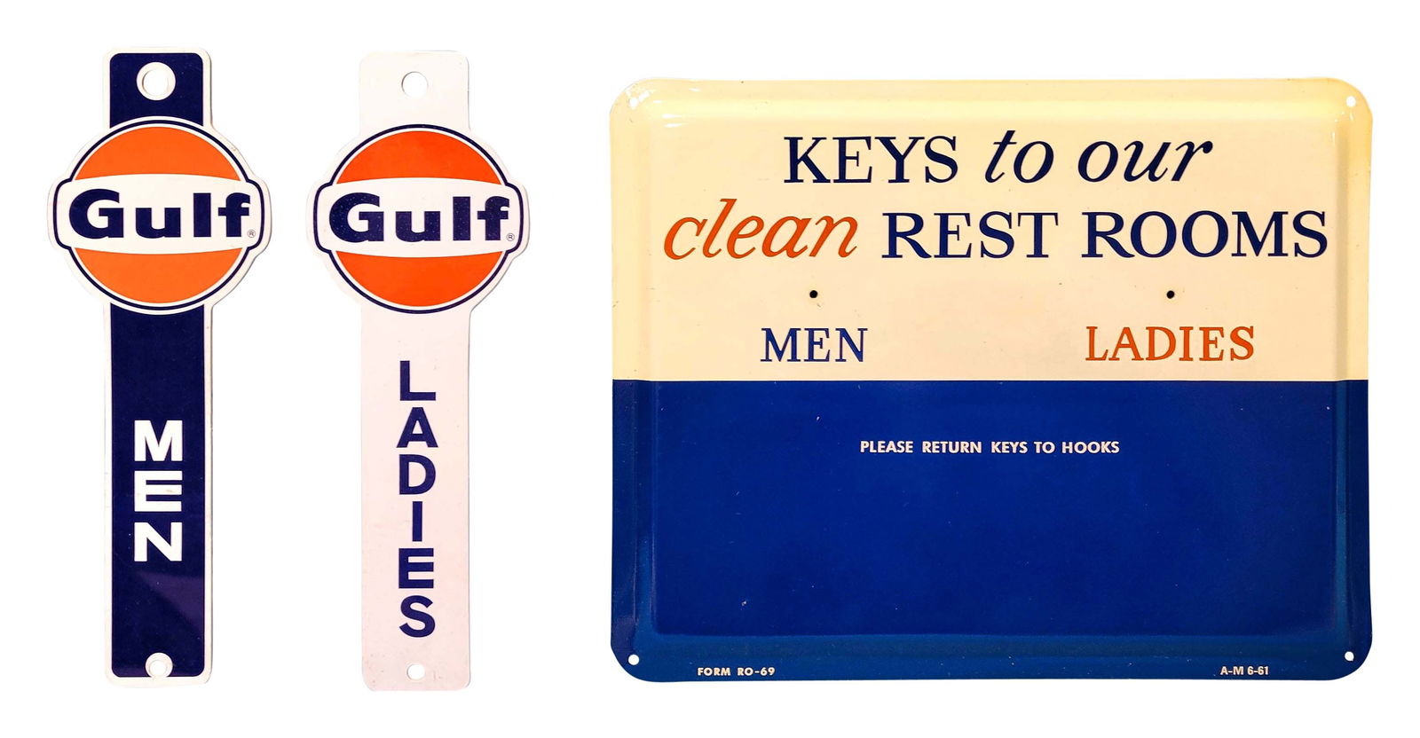 1961 NOS Gulf Service Station Clean Rest Room SST Sign in Box w/ & Key Holders (1 of 5)