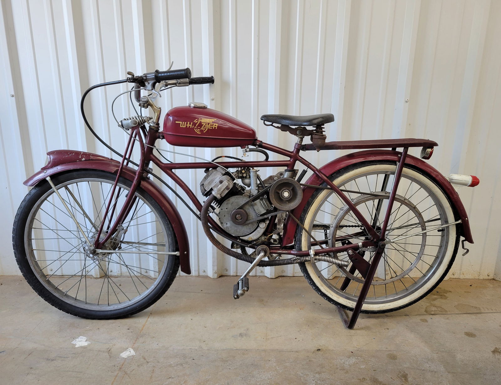 1947 Schwinn Whizzer Motor Bike (1 of 3)