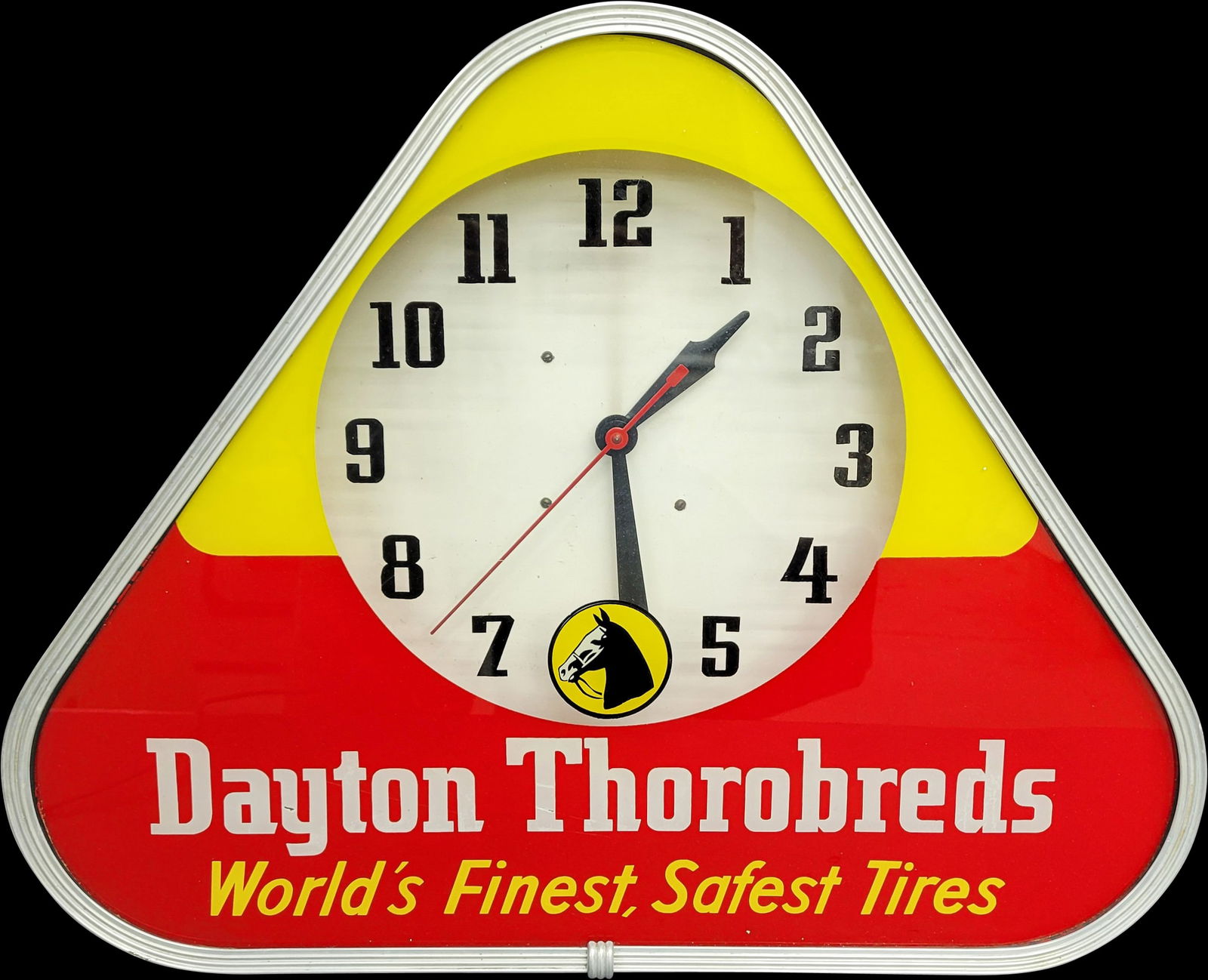 Dayton Thorobreds Light Up Electric Clock (1 of 3)