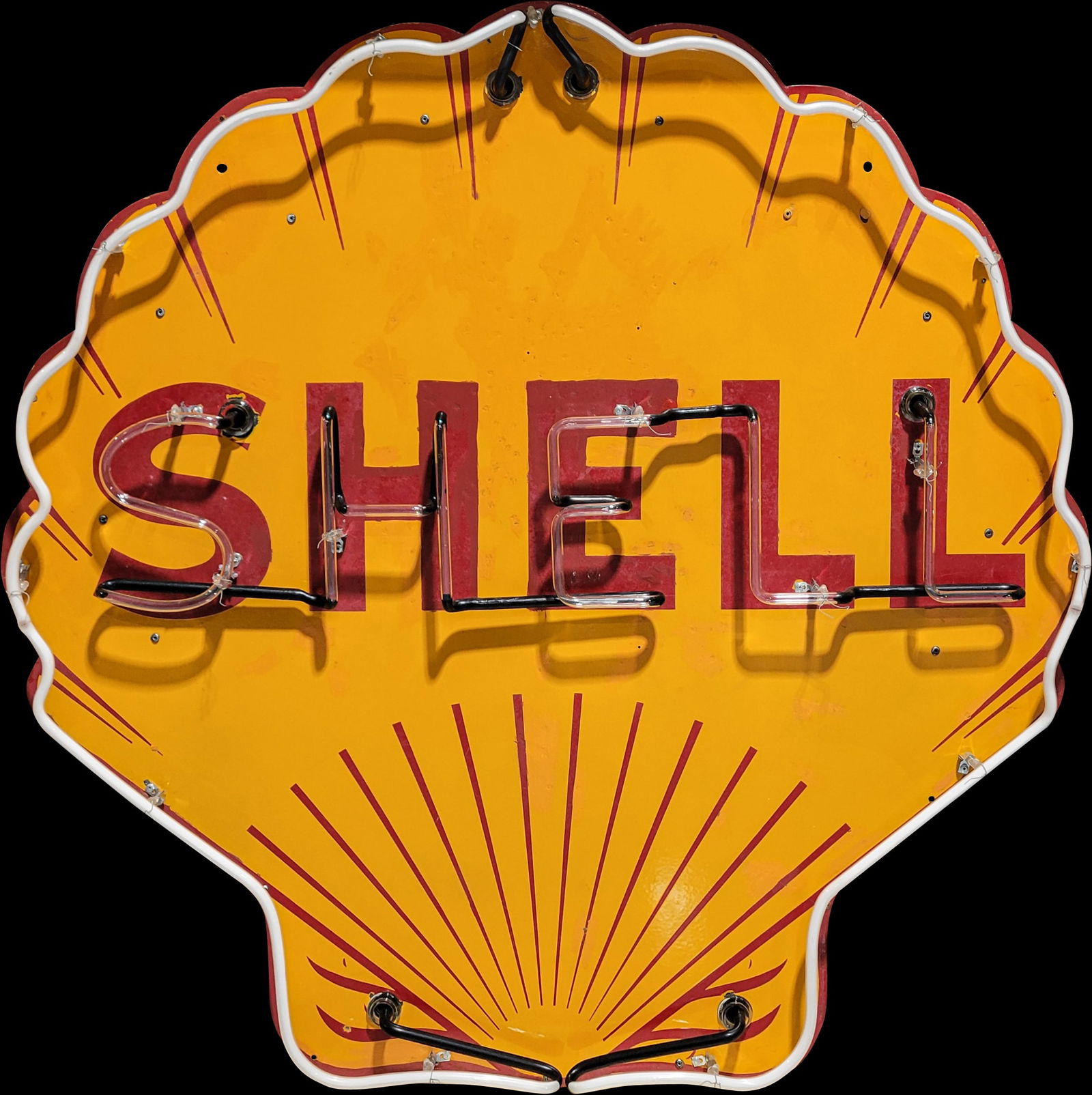 Shell Porcelain Clam Shell Neon Sign (1 of 4)