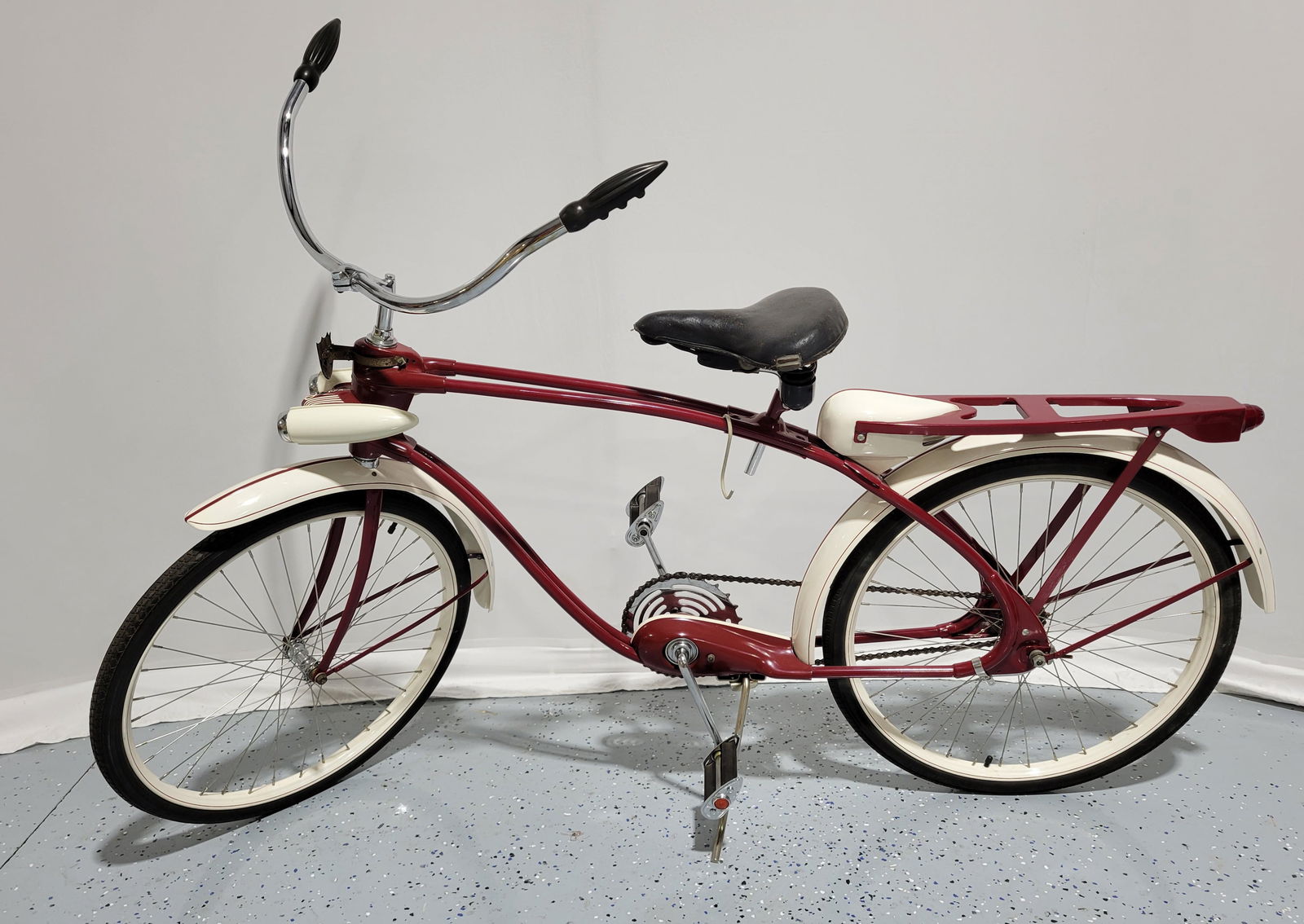 Elgin Restored Men's  Bicycle (1 of 3)