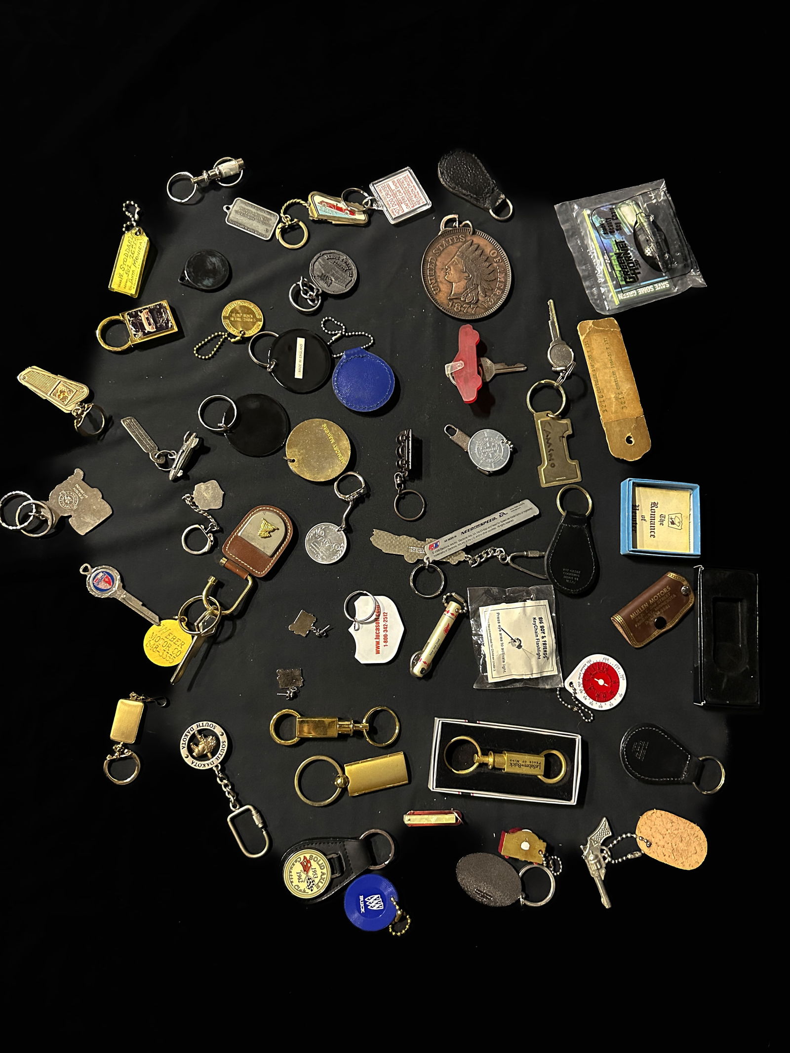 Buick Hudson Corvette Peabody Coal Union Pontiac Chrysler Plymouth Indian Gene Autrey key chain (1 of 2)