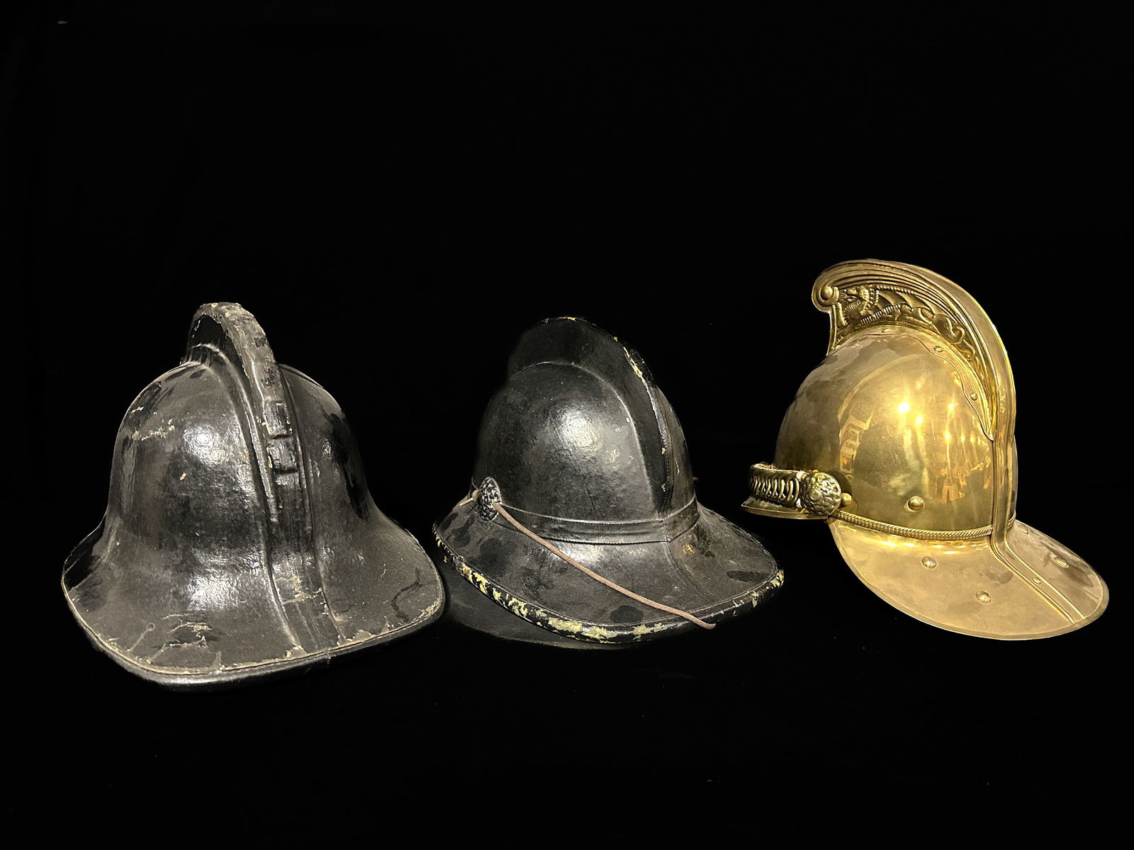 British Fire Helmet London fire brigade (1 of 2)