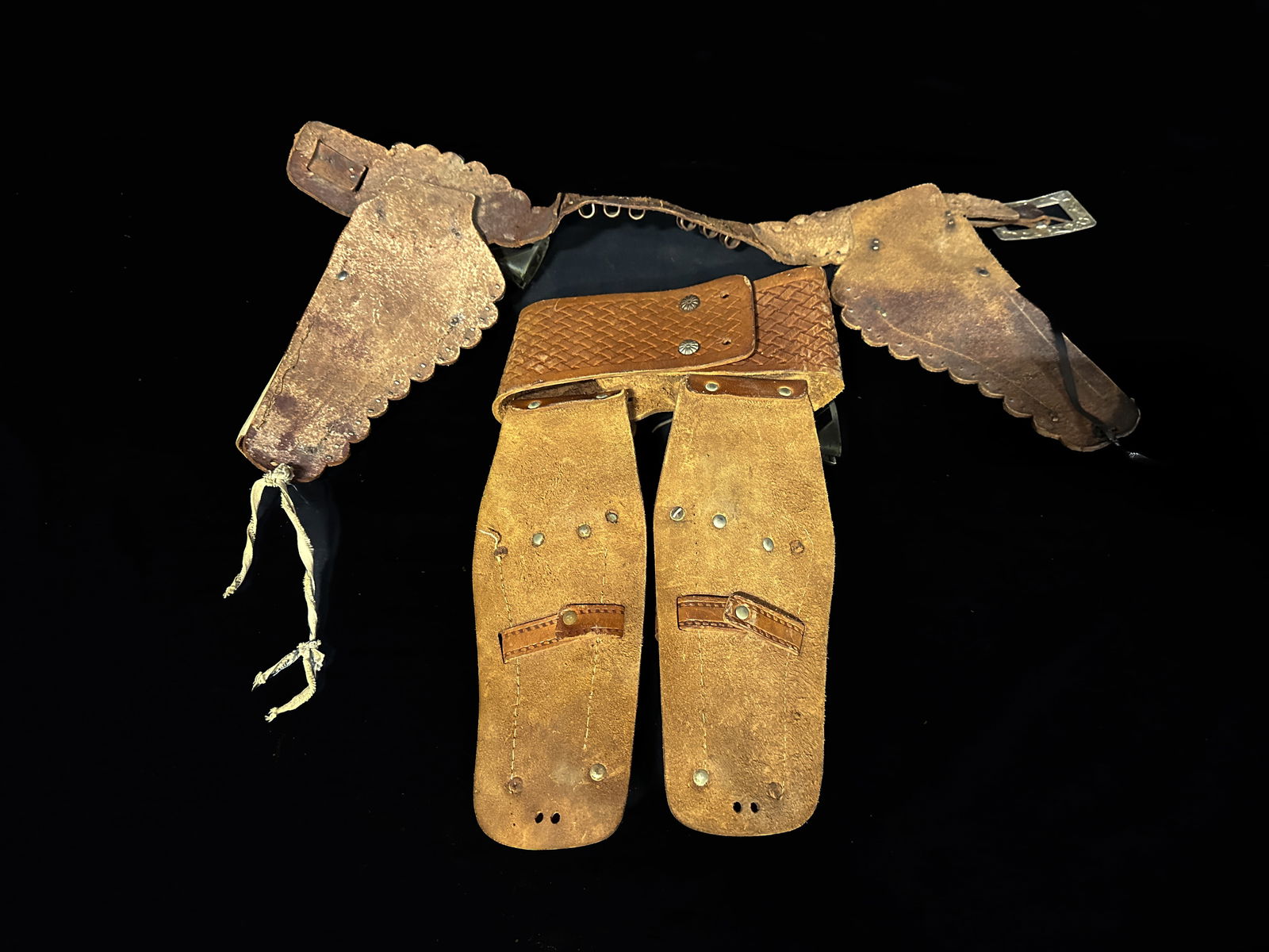 Wells Fargo cap guns with belt holster Sure shot Texas ranger cap gun with belt holster: Wells Fargo and Sure Shot cap guns with holsters. PLEASE NOTE, THERE IS ONLY ONE WAY TO PAY FOR ONLINE ITEMS IN THIS AUCTION WHICH IS THROUGH LIVE AUCTIONEERS. THIS IS THE MOST SECURE METHOD OF PAYMEN