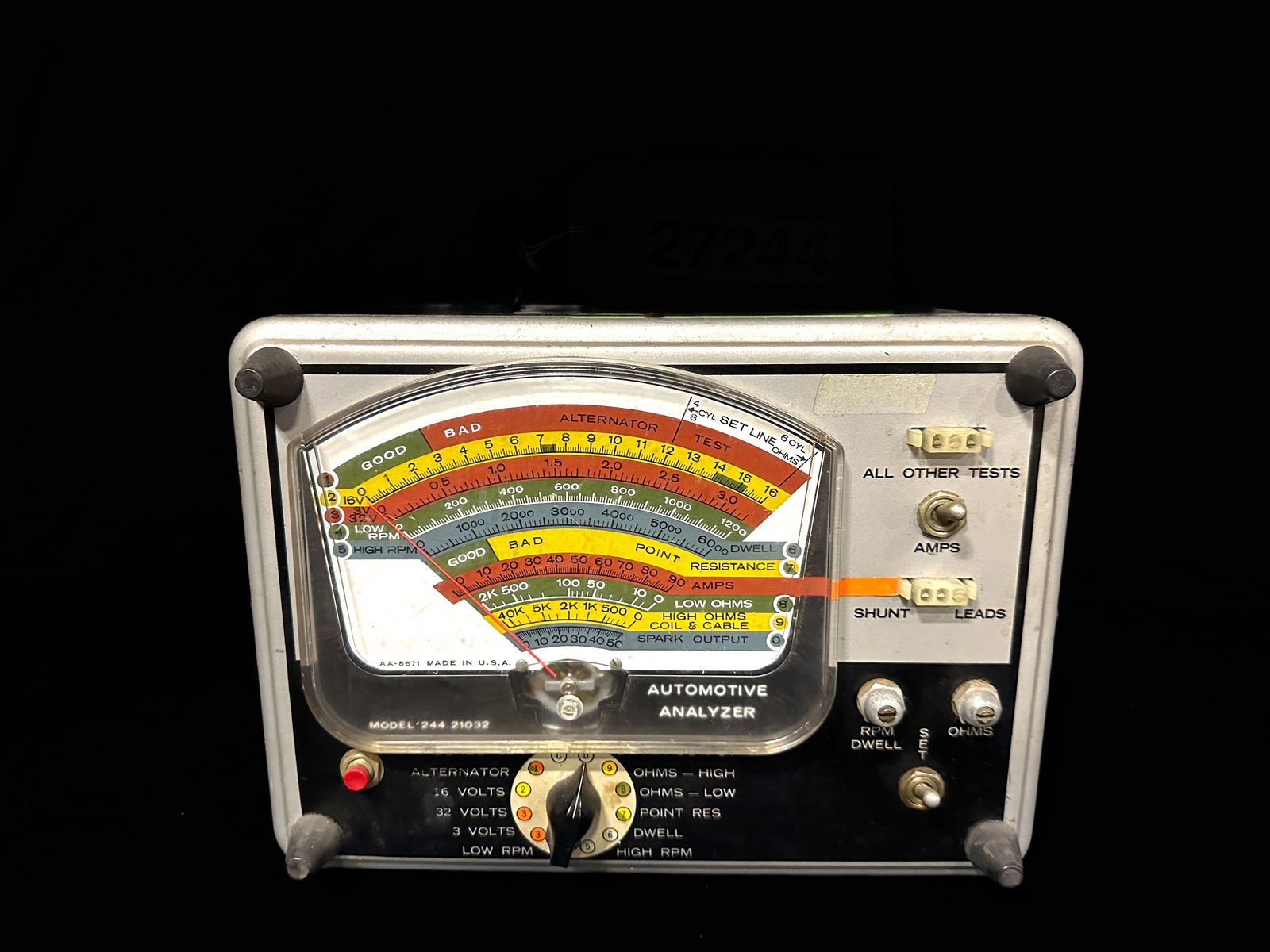 Sears engine automotive Analyzer (1 of 2)