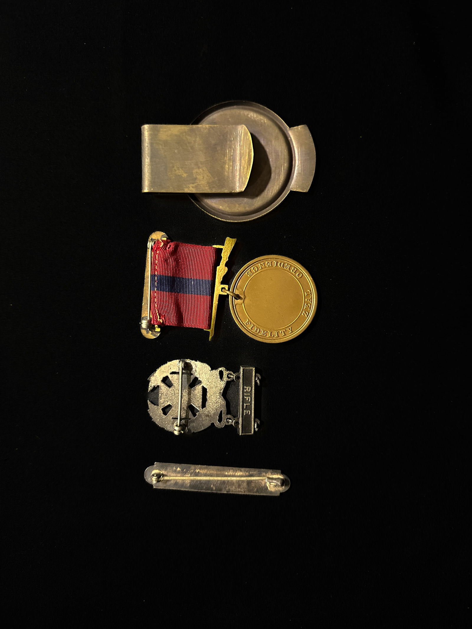 WWI WWII Confederate civil war pin pennant award items (1 of 3)