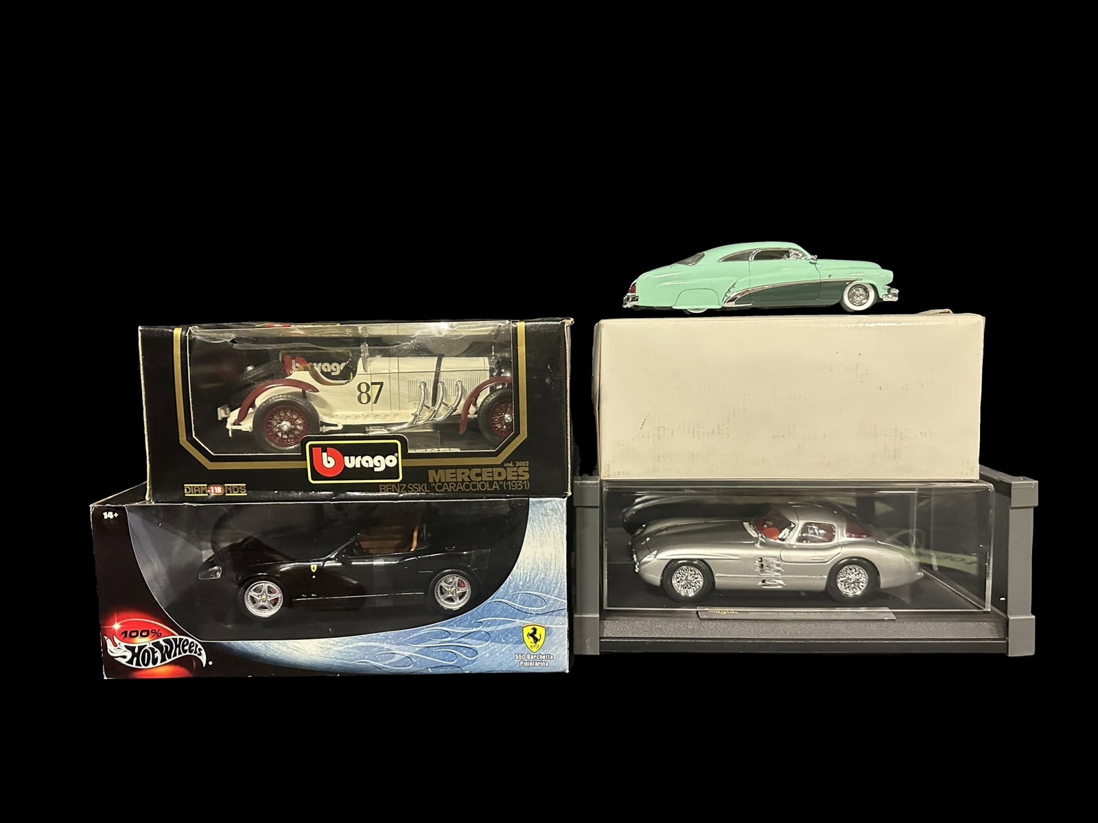 Burago hot wheels Hirohata Merc 1931 Mercedes SSKL Maisto SLR Ferrari 550 Barchetta model car: Burago hot wheels Hirohata Merc 1931 Mercedes SSKL Maisto SLR Ferrari 550 Barchetta model car. PLEASE NOTE, THERE IS ONLY ONE WAY TO PAY FOR ONLINE ITEMS IN THIS AUCTION WHICH IS THROUGH LIVE AUCTIONE