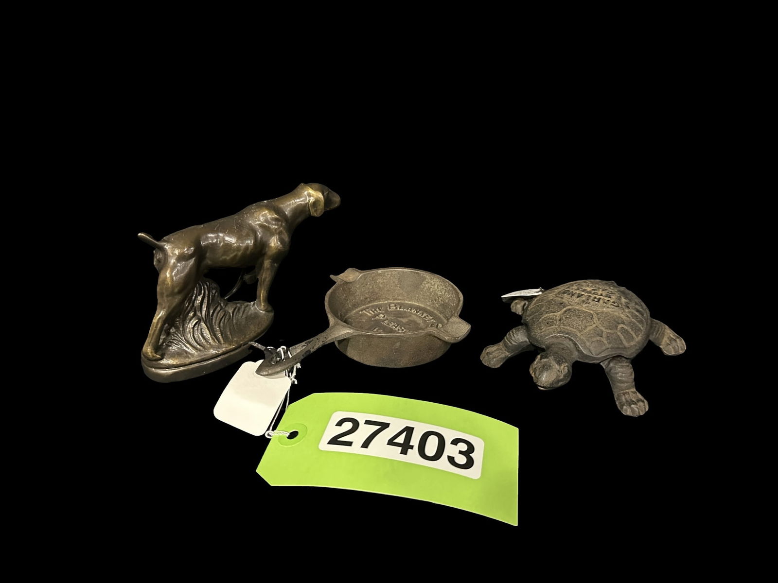 Garland stove flip top turtle hunting dog napkin holder Blanket store cast iron skillet (1 of 2)