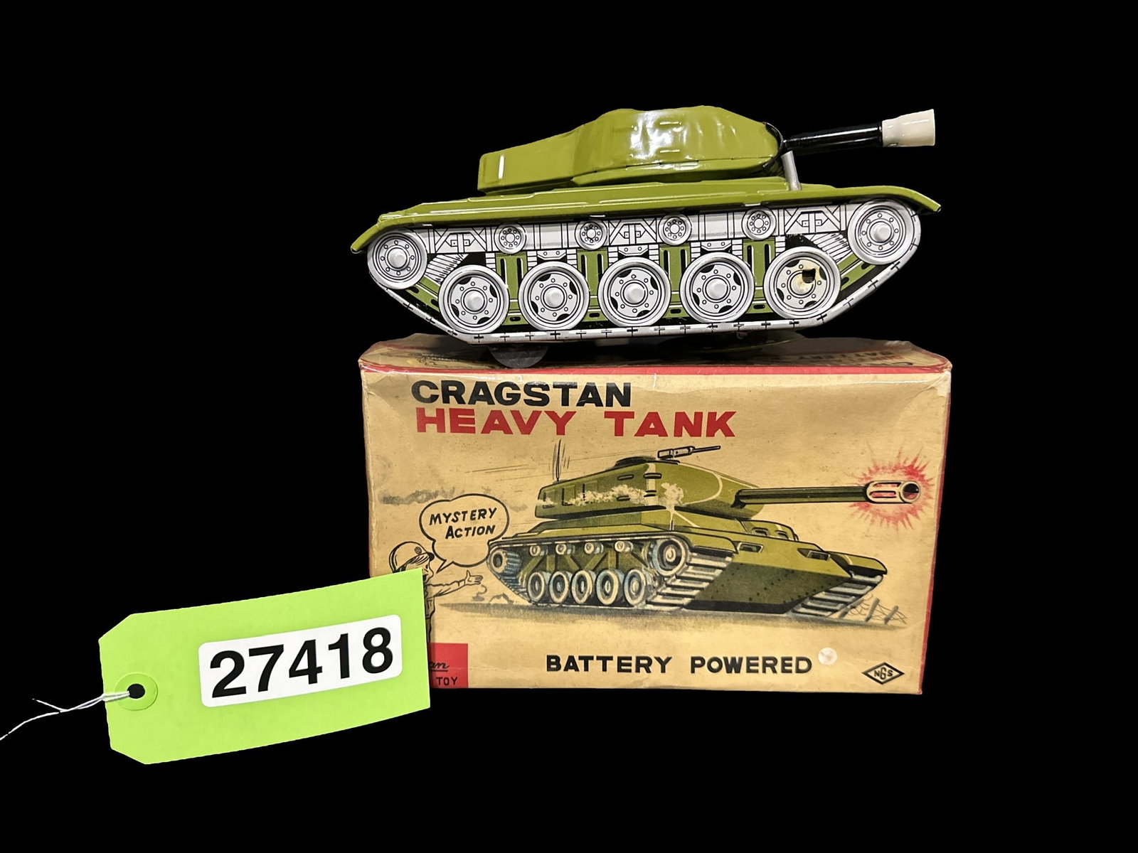 Cragstan Heavy Tank Battery powered Smoking gun flashing tin litho toy: Cragstan Heavy Tank Battery powered tin litho toy with box. PLEASE NOTE, THERE IS ONLY ONE WAY TO PAY FOR ONLINE ITEMS IN THIS AUCTION WHICH IS THROUGH LIVE AUCTIONEERS. THIS IS THE MOST SECURE METHOD