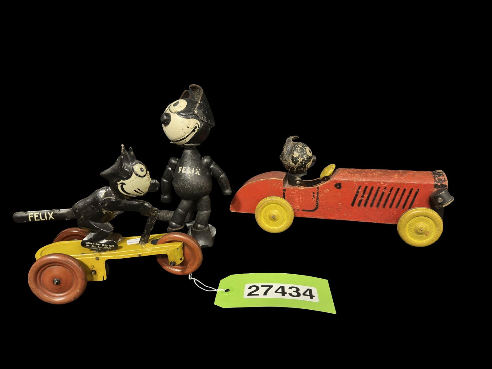 Felix the car wood figure Speedy Felix pull toy German SG wind up toy (1 of 3)