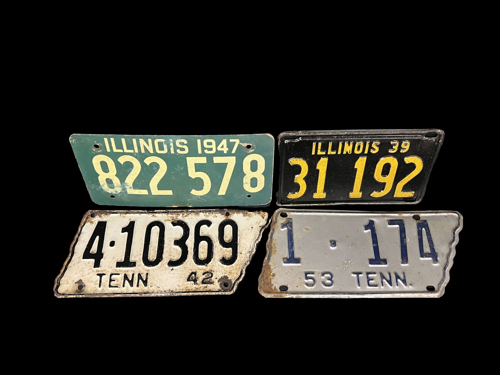 Fiberboard Illinois 1947 plate 1939 Illinois plate Tennessee plate 1942 1953 (1 of 1)