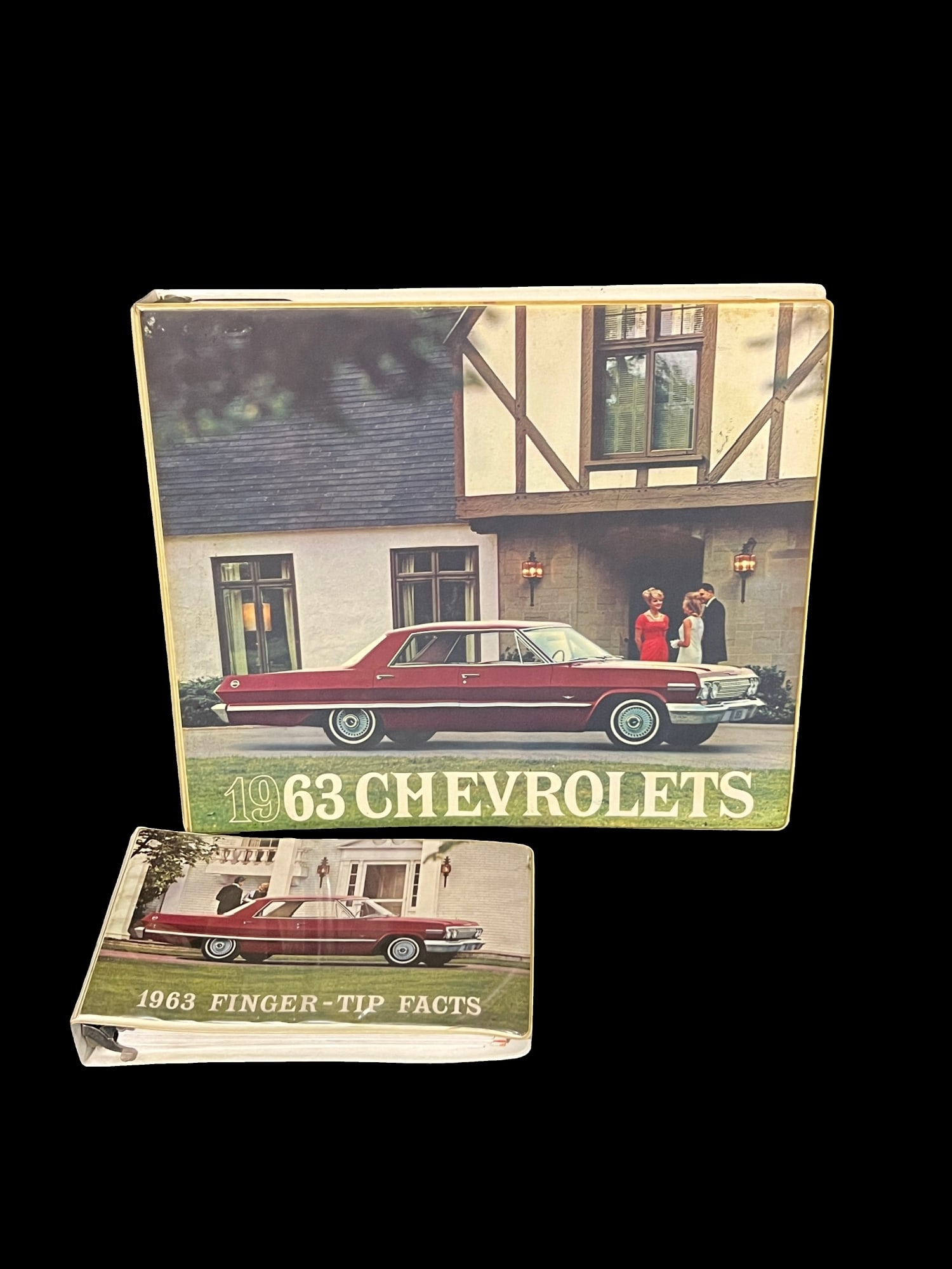 Original 1963 Chevrolet impala Corvette dealer sales showroom album data book Finger tip facts (1 of 2)
