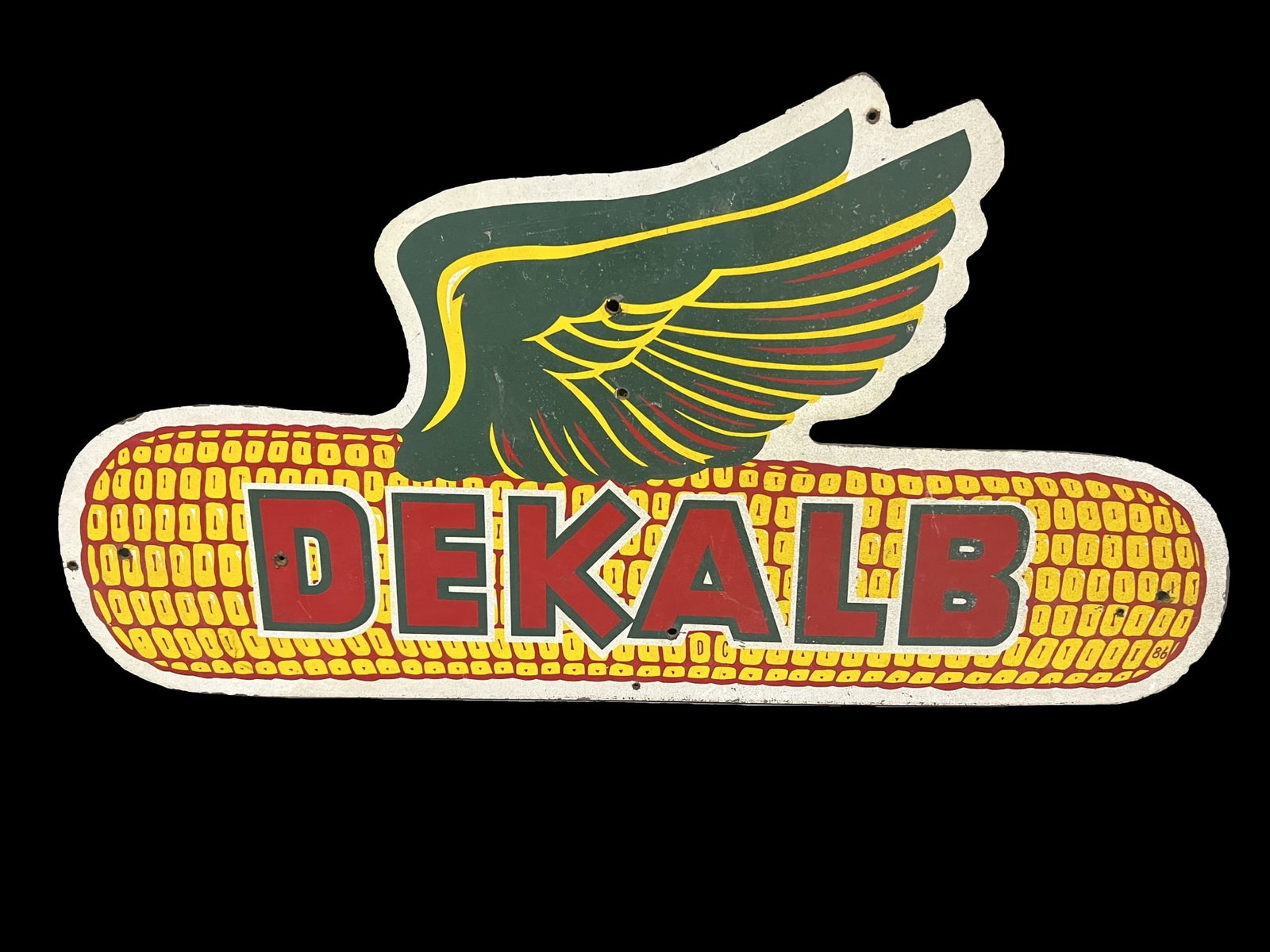Dekalb pressboard corn farming sign: Slightly faded but displays well. 32" H x 17" W.