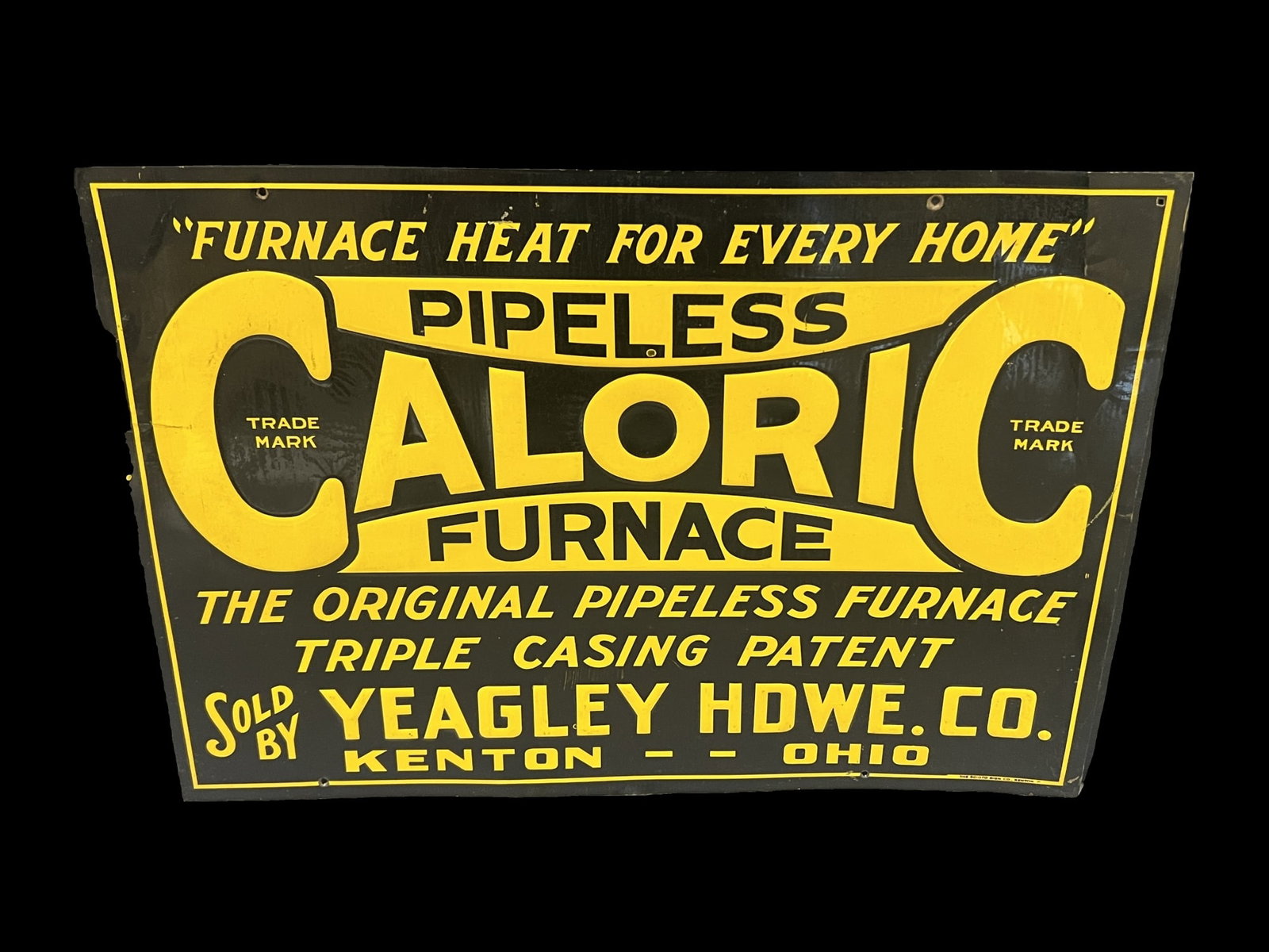 Caloric pipeless furnace tin metal sign: Lots of original paper marks. Bends present . 20" H x 13" W.