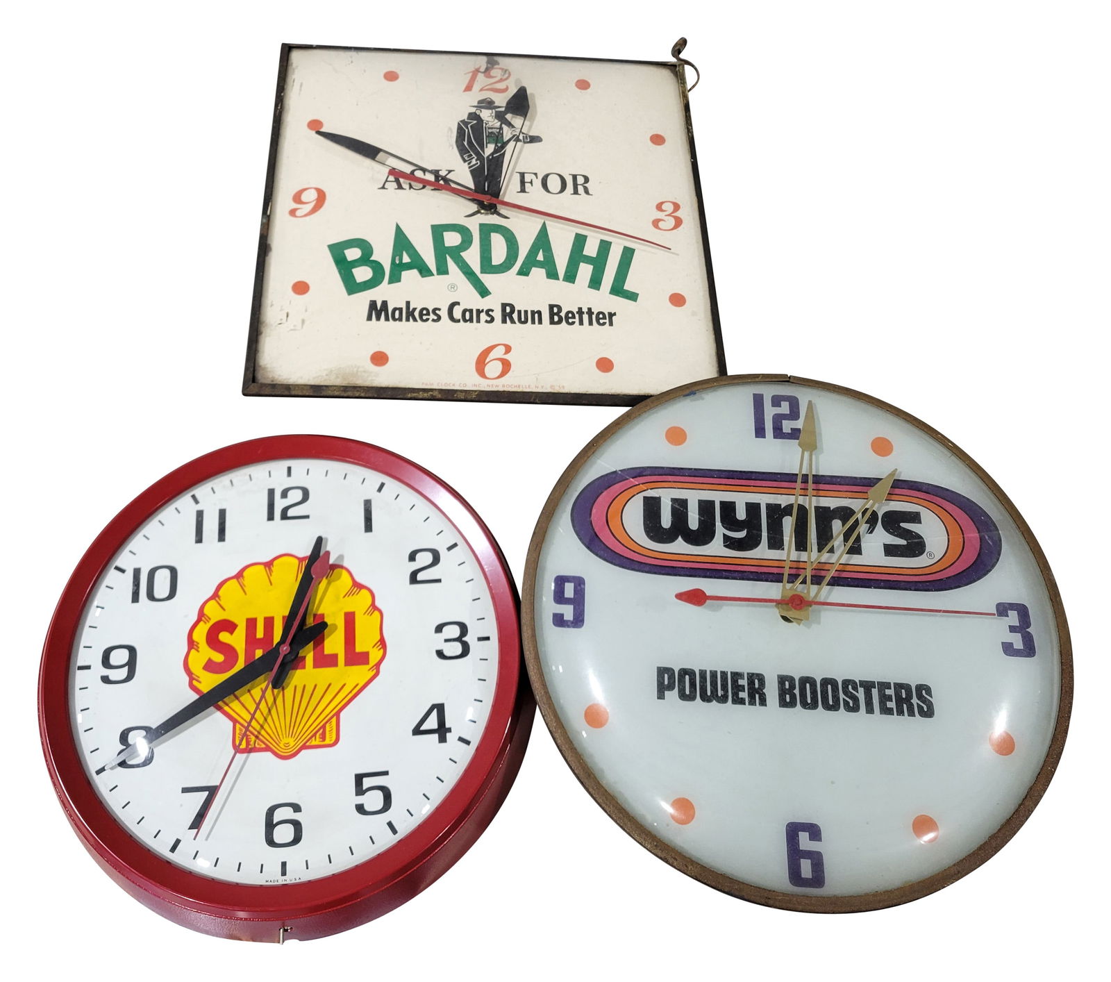 Shell, Bardahl and Wynn's Power Boosters Electric Clocks (1 of 2)
