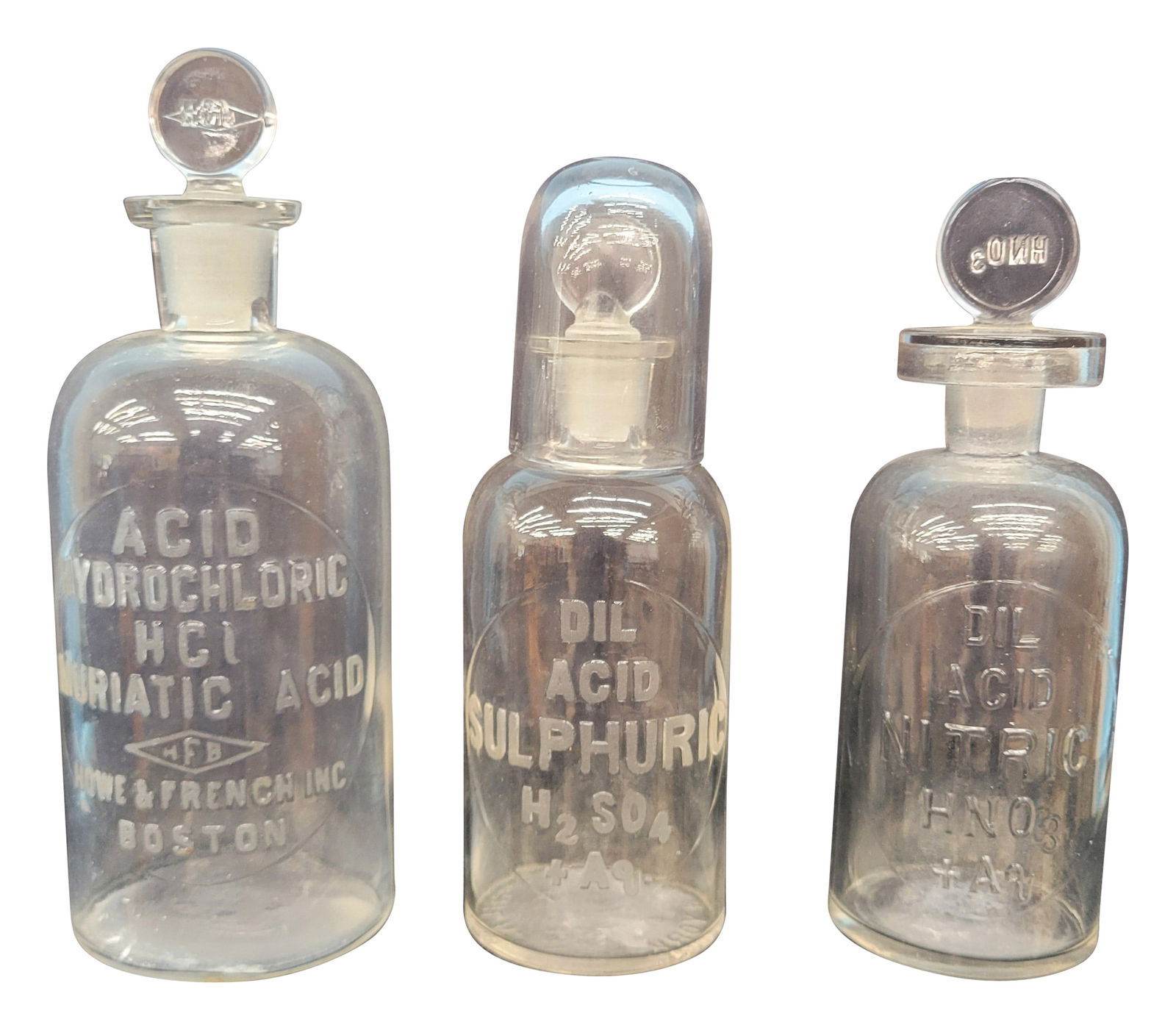 Apothecary Druggist Chemist Pharmacy Bottles (1 of 4)