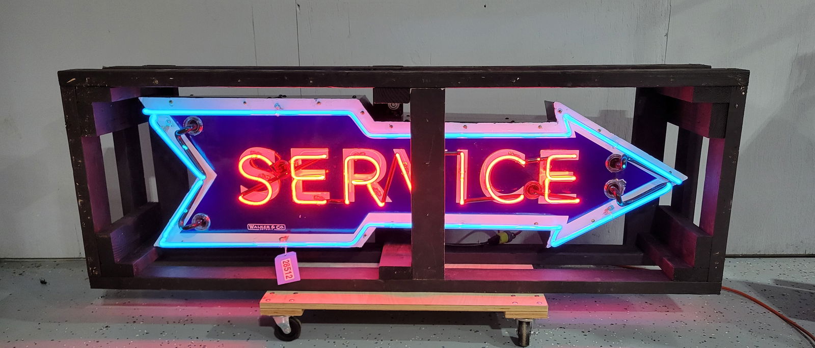 Service Arrow 5' SSP Neon Sign (1 of 2)