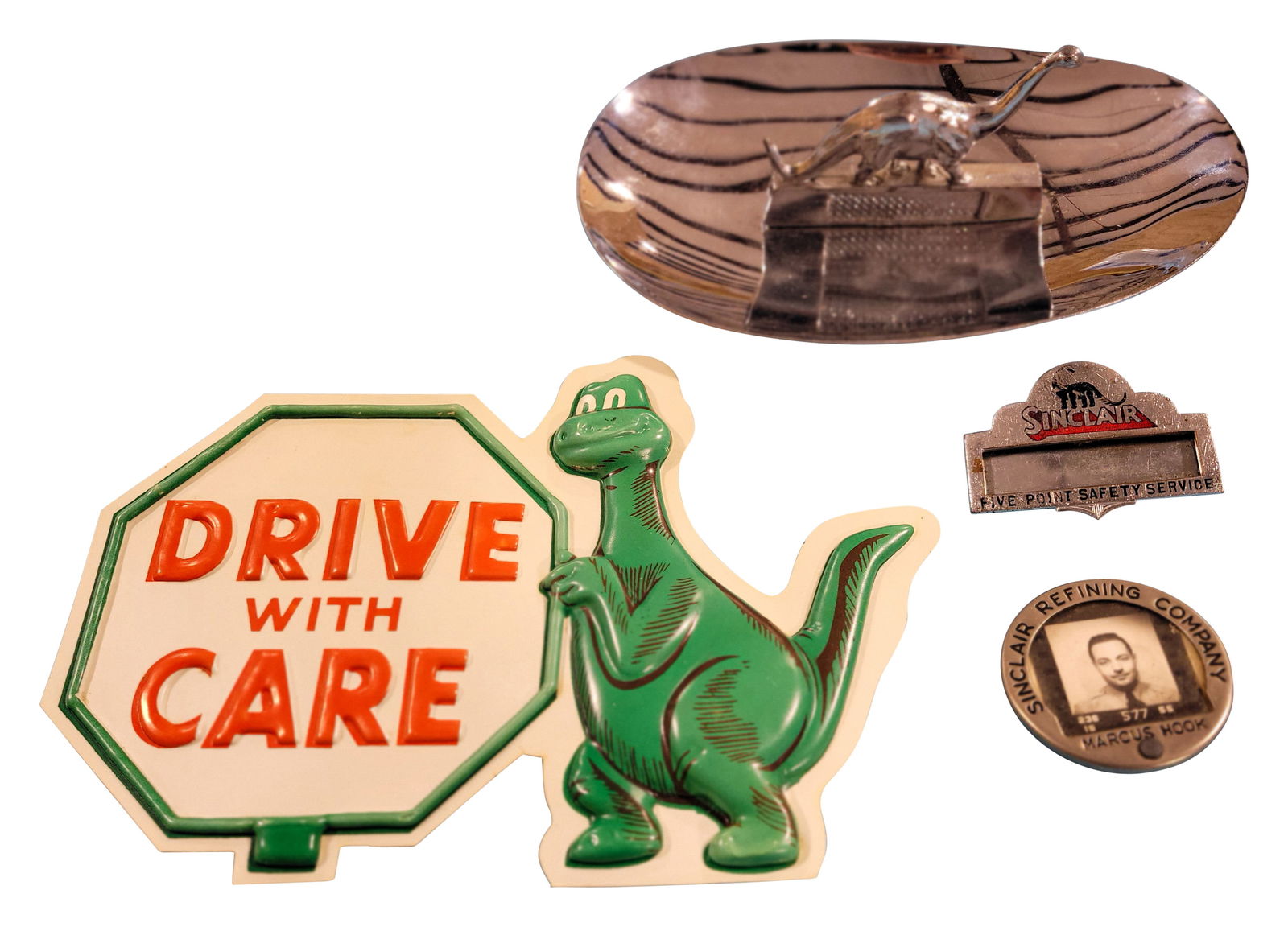 Sinclair Service Station Attendant Name Badges with Chrome Dino Tray and Small Dino Blow Mold Sign (1 of 4)