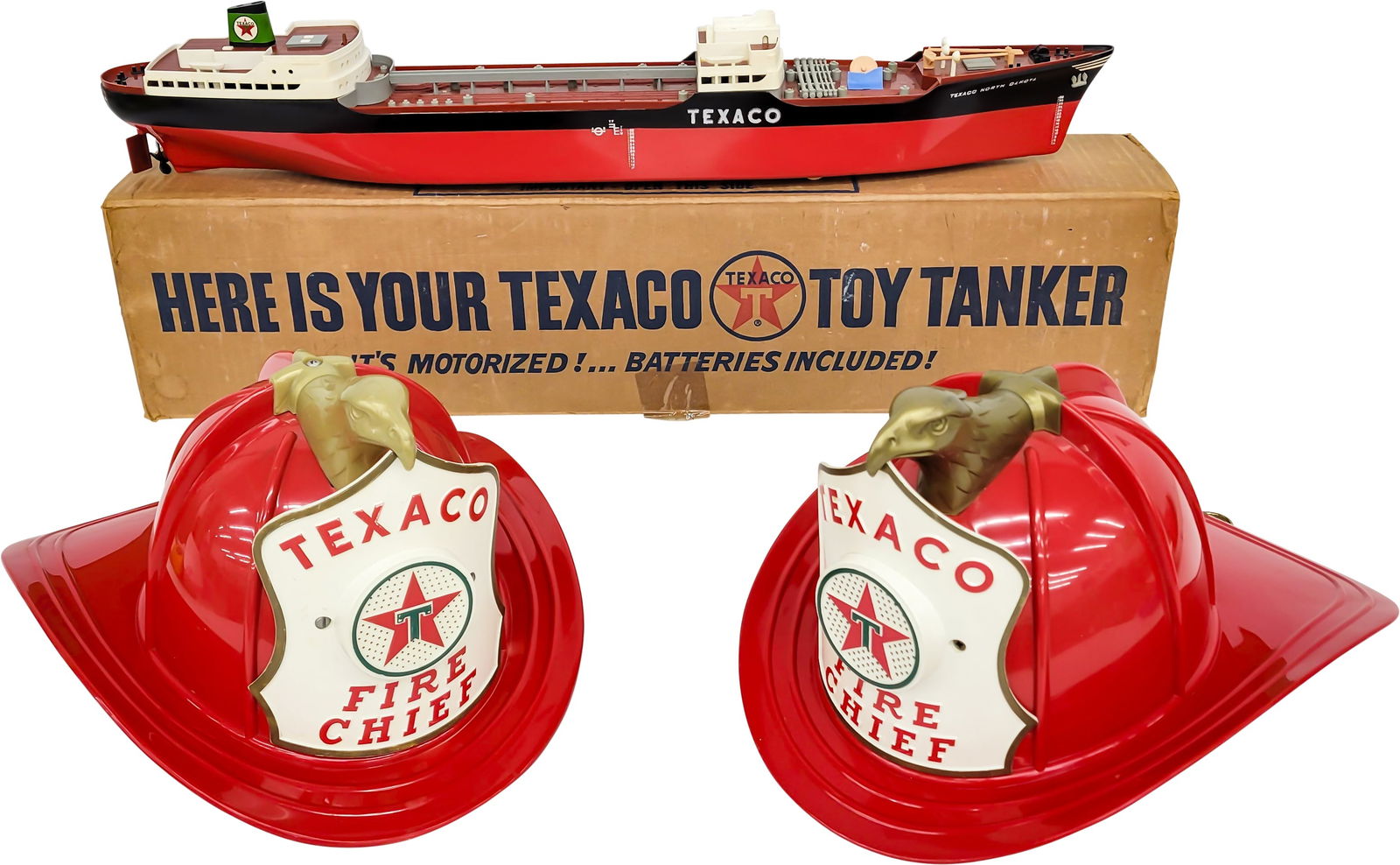 S.S. Texaco North Dakota Toy Tanker Ship With 2 Texaco Fire Chief Helmets (1 of 7)