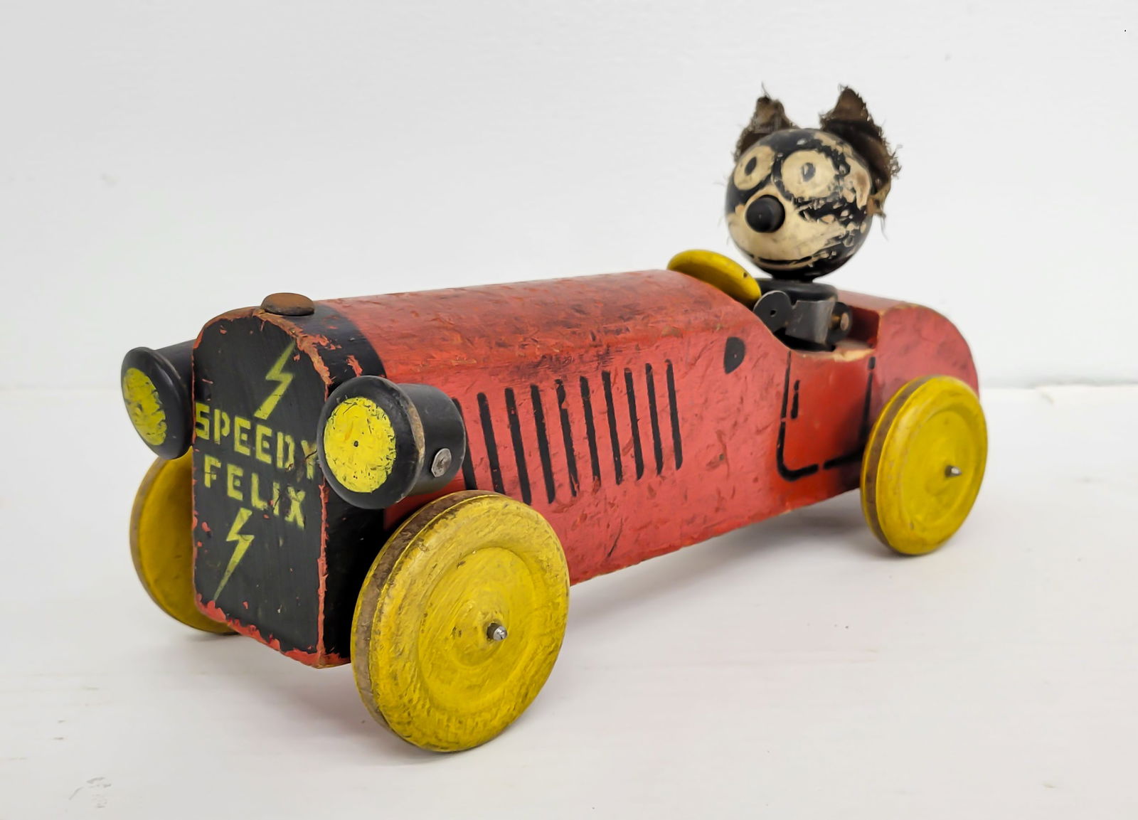 1930's Nifty Felix The Cat Wood Pull Toy Car (1 of 6)