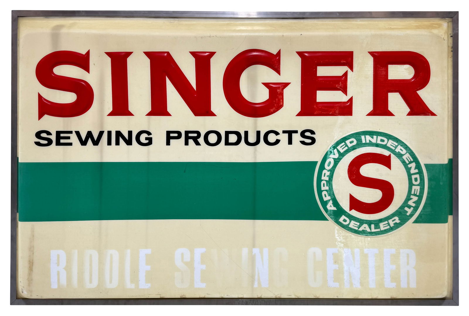 Singer Sewing Machine Products Single Sided Light Up Plastic Sign (1 of 2)