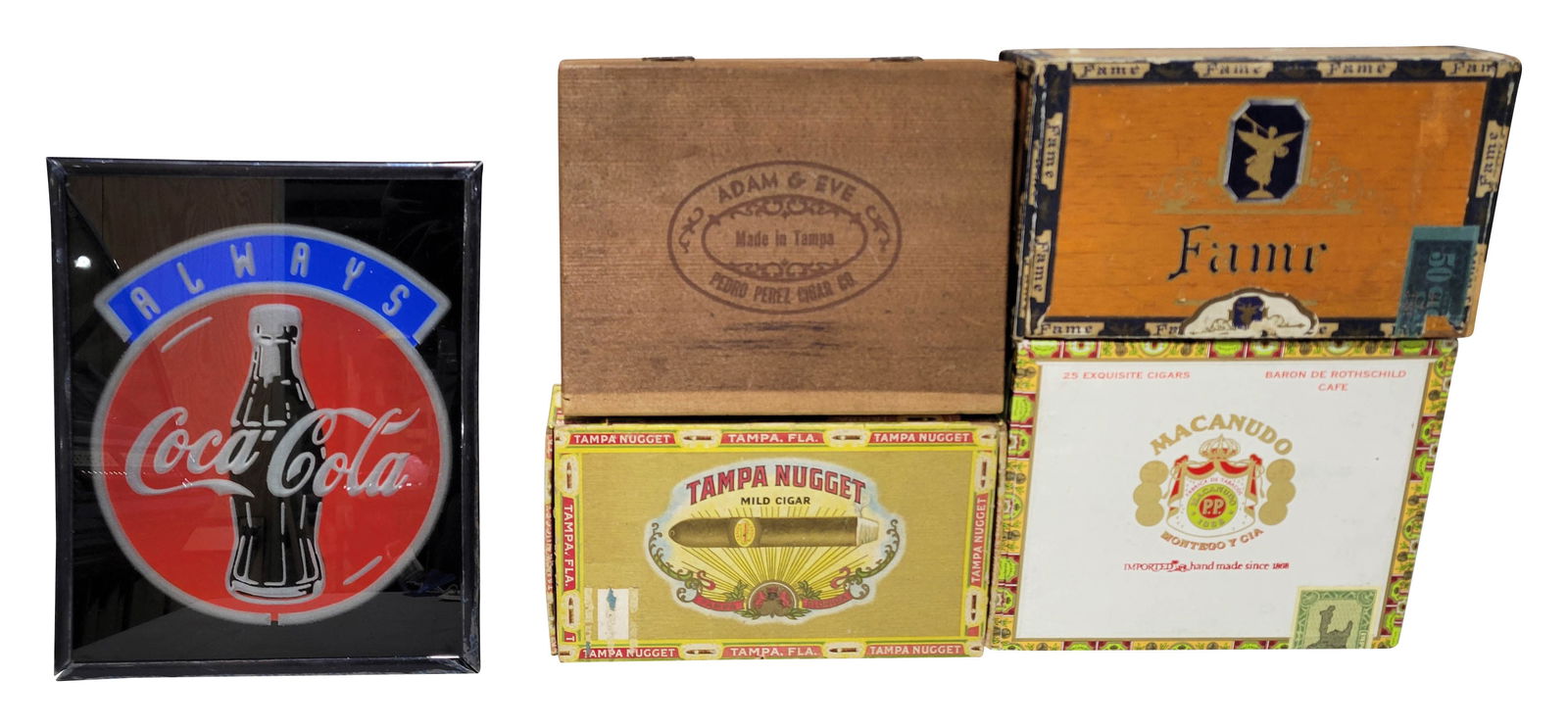 Coca Cola Neon Light and Cigar Boxes (1 of 3)