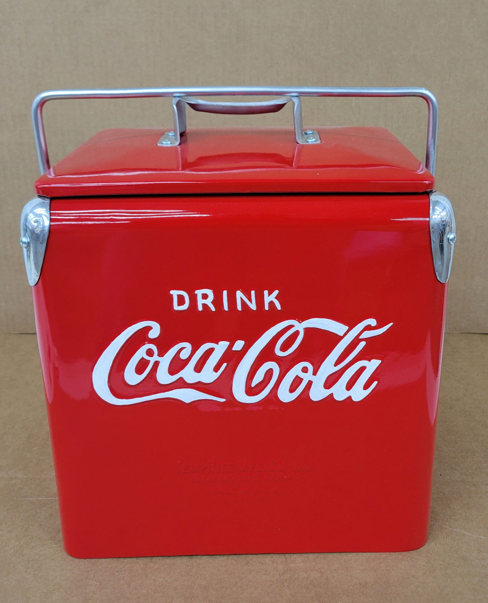 Restored Drink Coca Cola Embossed Picnic Cooler (1 of 4)