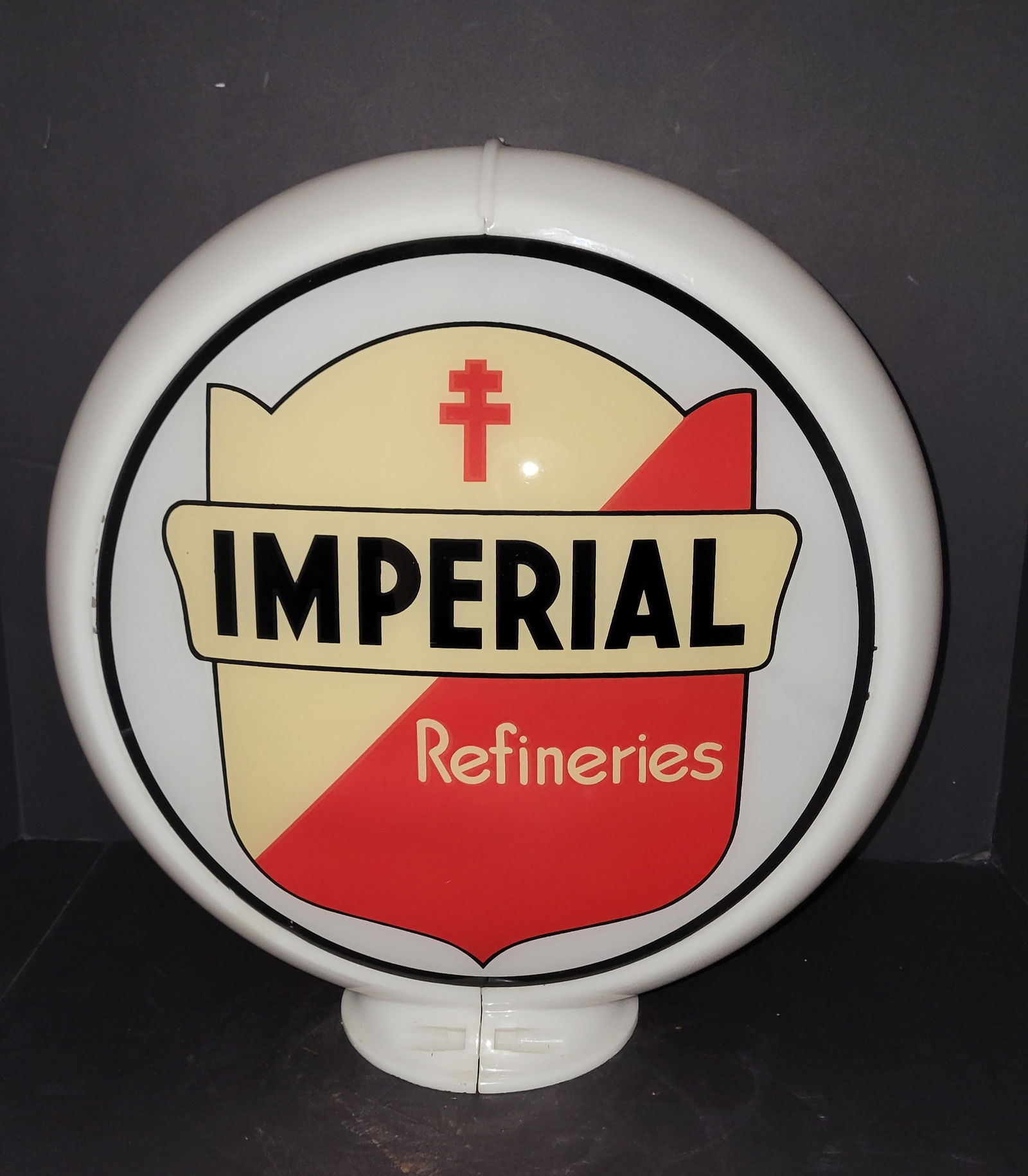 Imperial Refineries Gasoline 13.5" Complete Capco Body Gas Pump Globe (1 of 3)