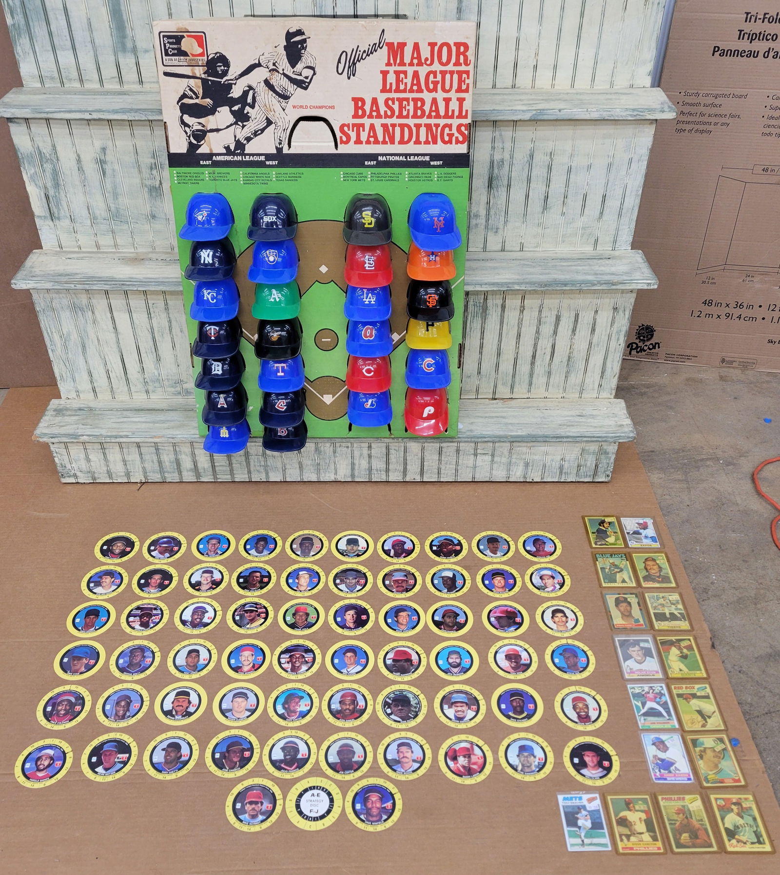 1977 Major League Baseball Standings Board & Helmets Display, Complete 63  Cadaco All Star Player (1 of 7)