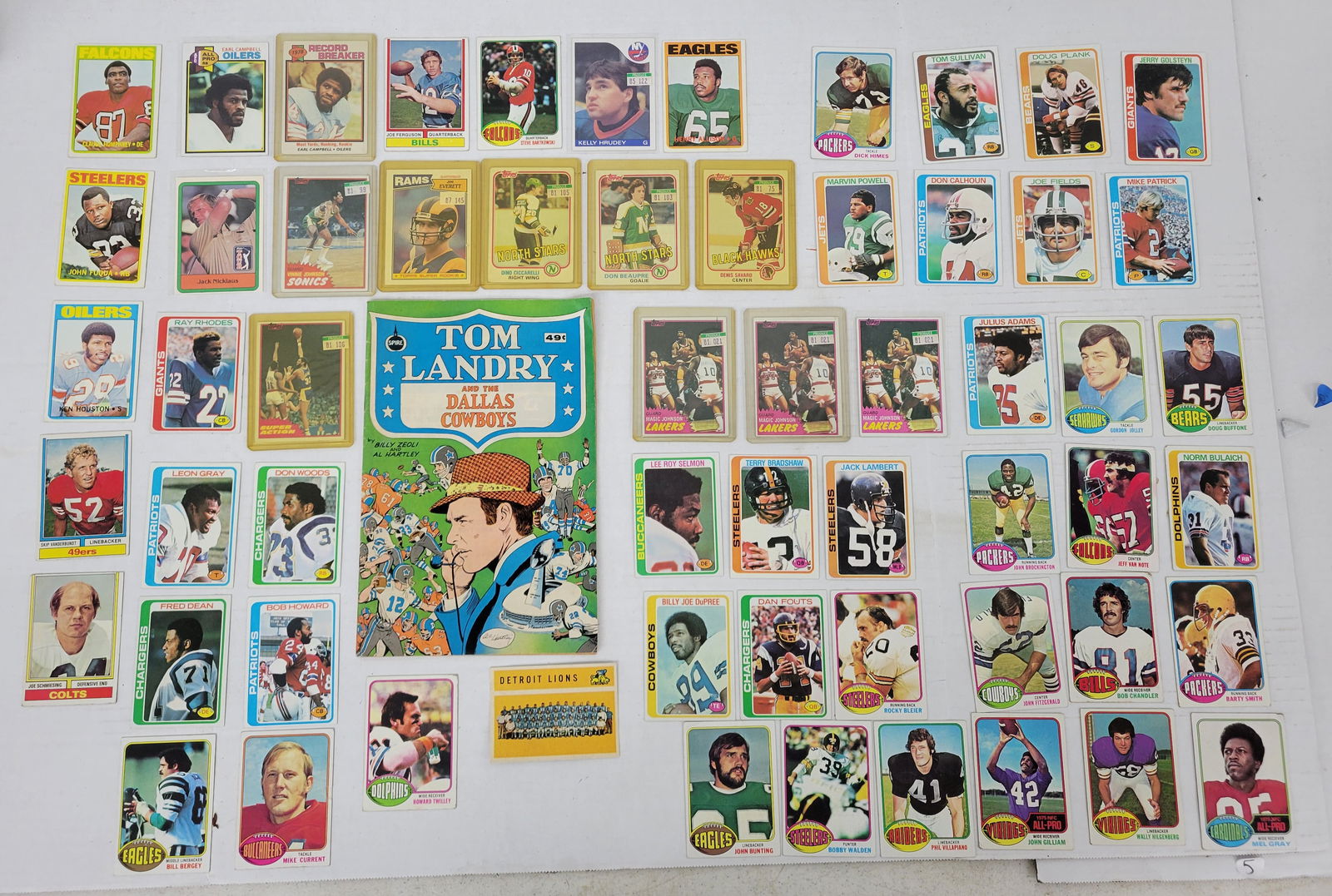 Tom Landry Dallas Cowboys Comic Book, Earl Campbell Rookie cards, Football, Basketball, Golf, and (1 of 7)