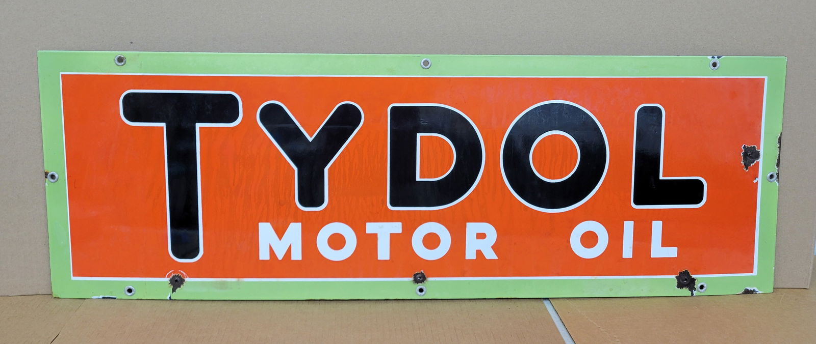 Tydol Motor Oil Single Sided Porcelain Sign (1 of 2)