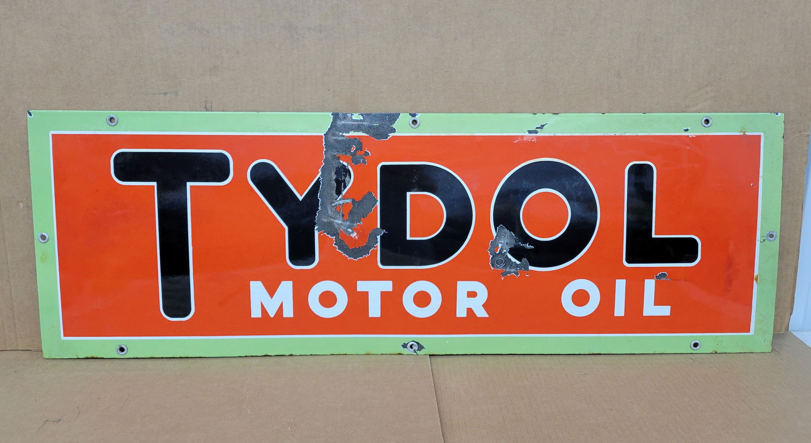 Tydol Motor Oil Single Sided Porcelain Sign (1 of 2)