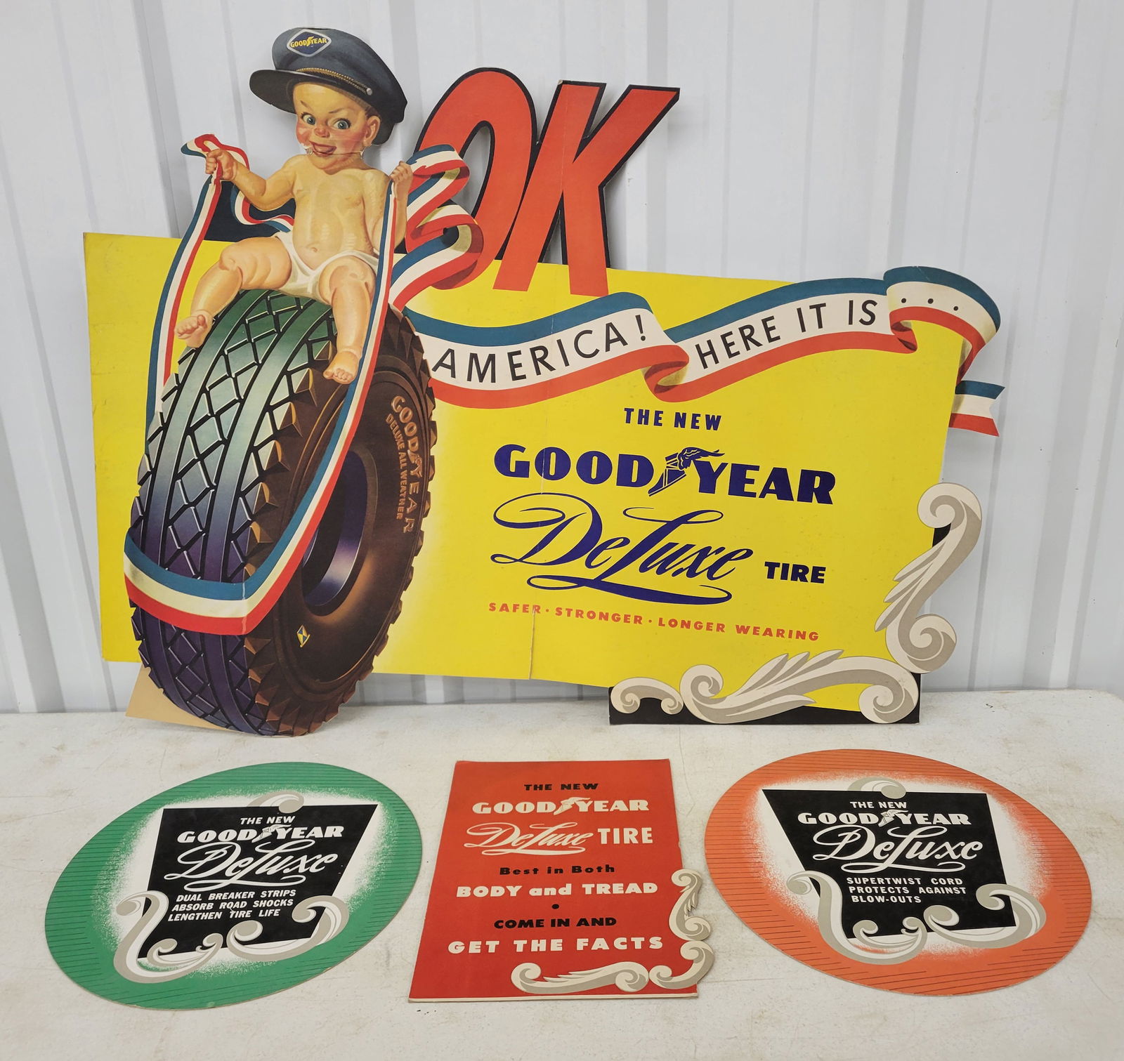 1945 Goodyear Deluxe Tire Advertising Display (1 of 12)