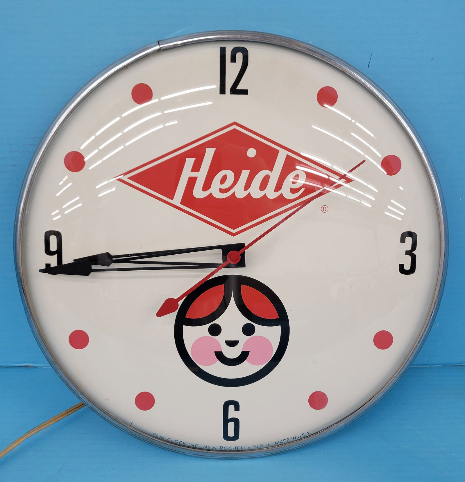 Heide Candy Pam Clock (1 of 3)