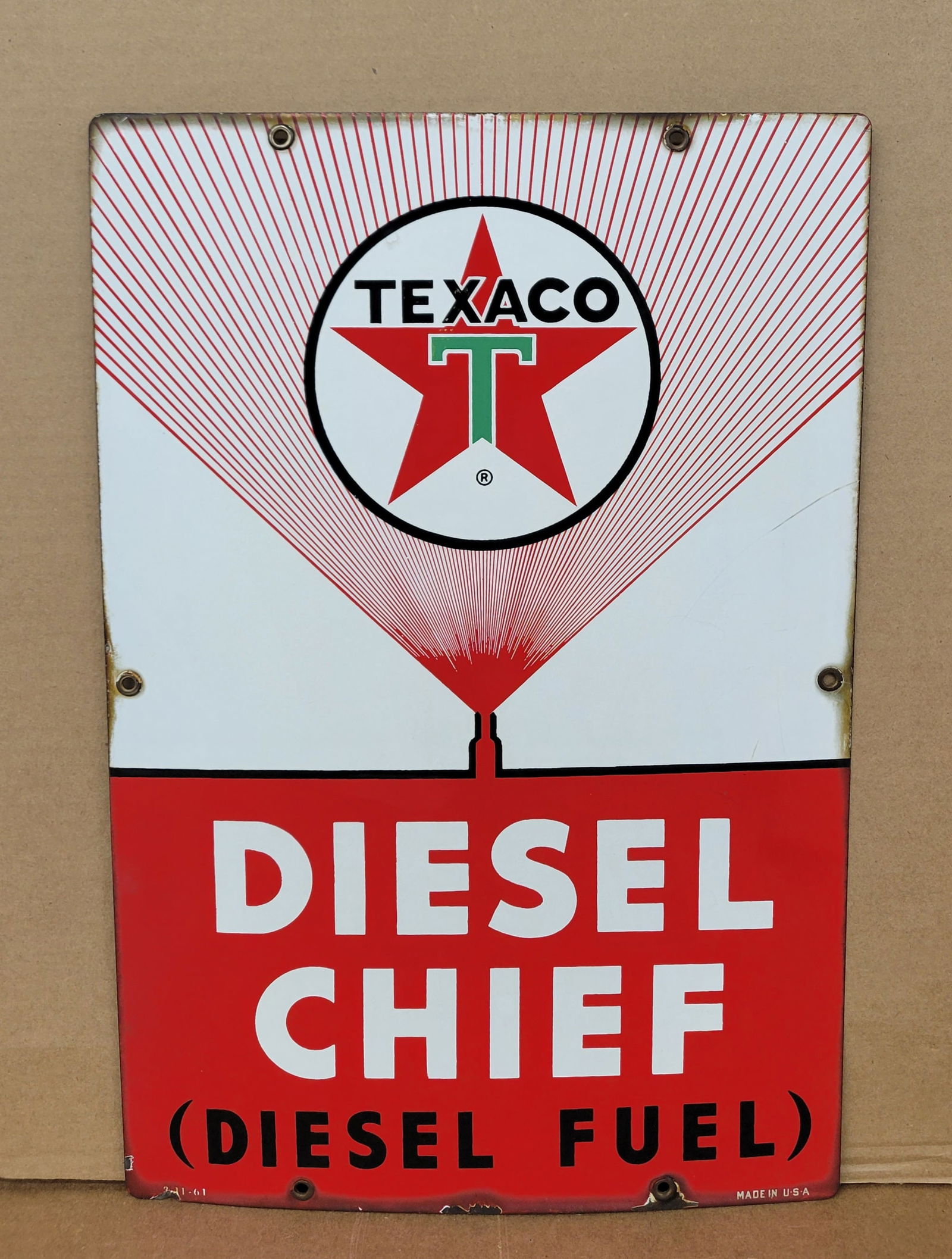 1961 Texaco Diesel Chief Porcelain Pump Plate Sign (1 of 2)