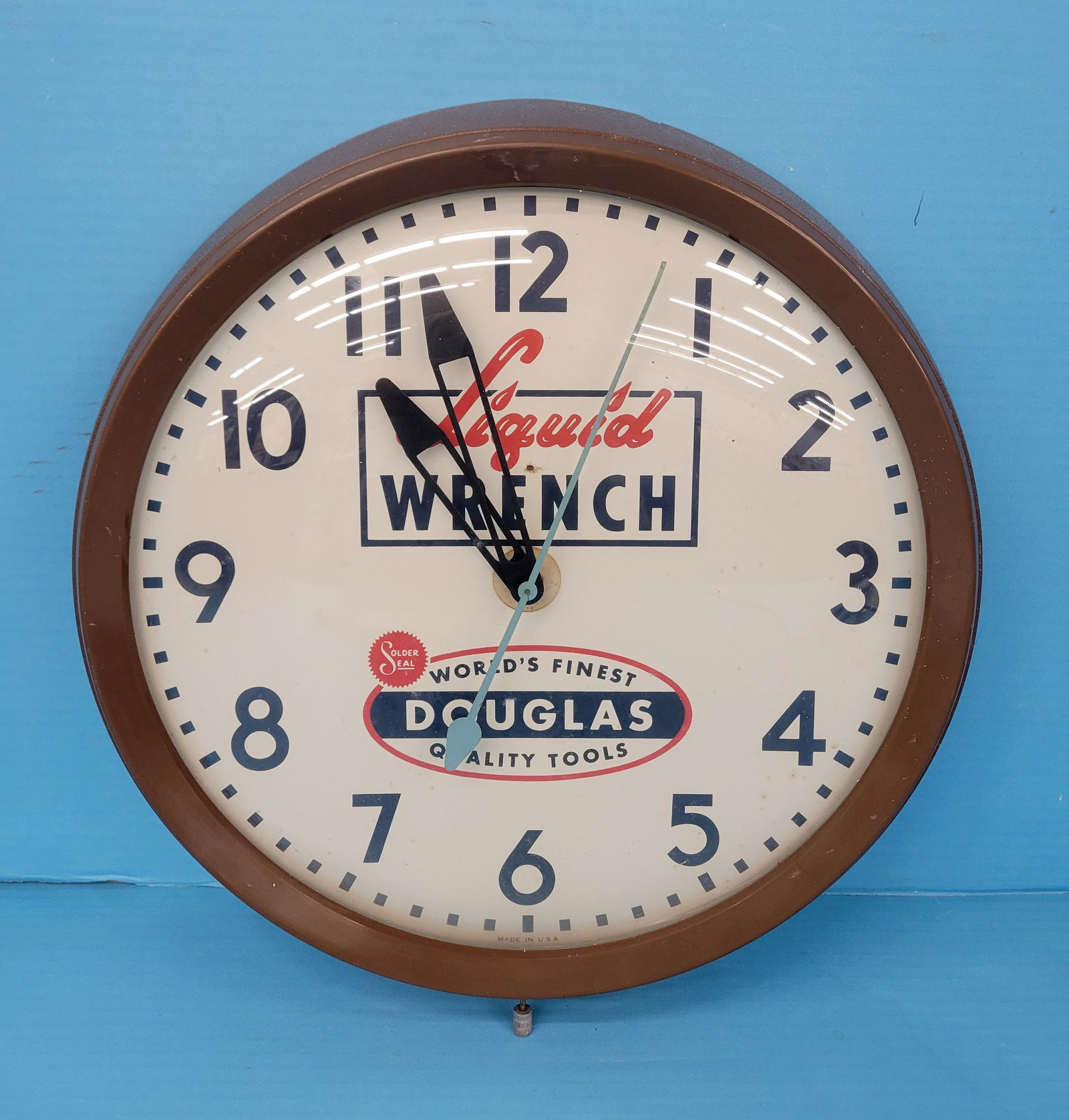 Liquid Wrench Clock (1 of 2)