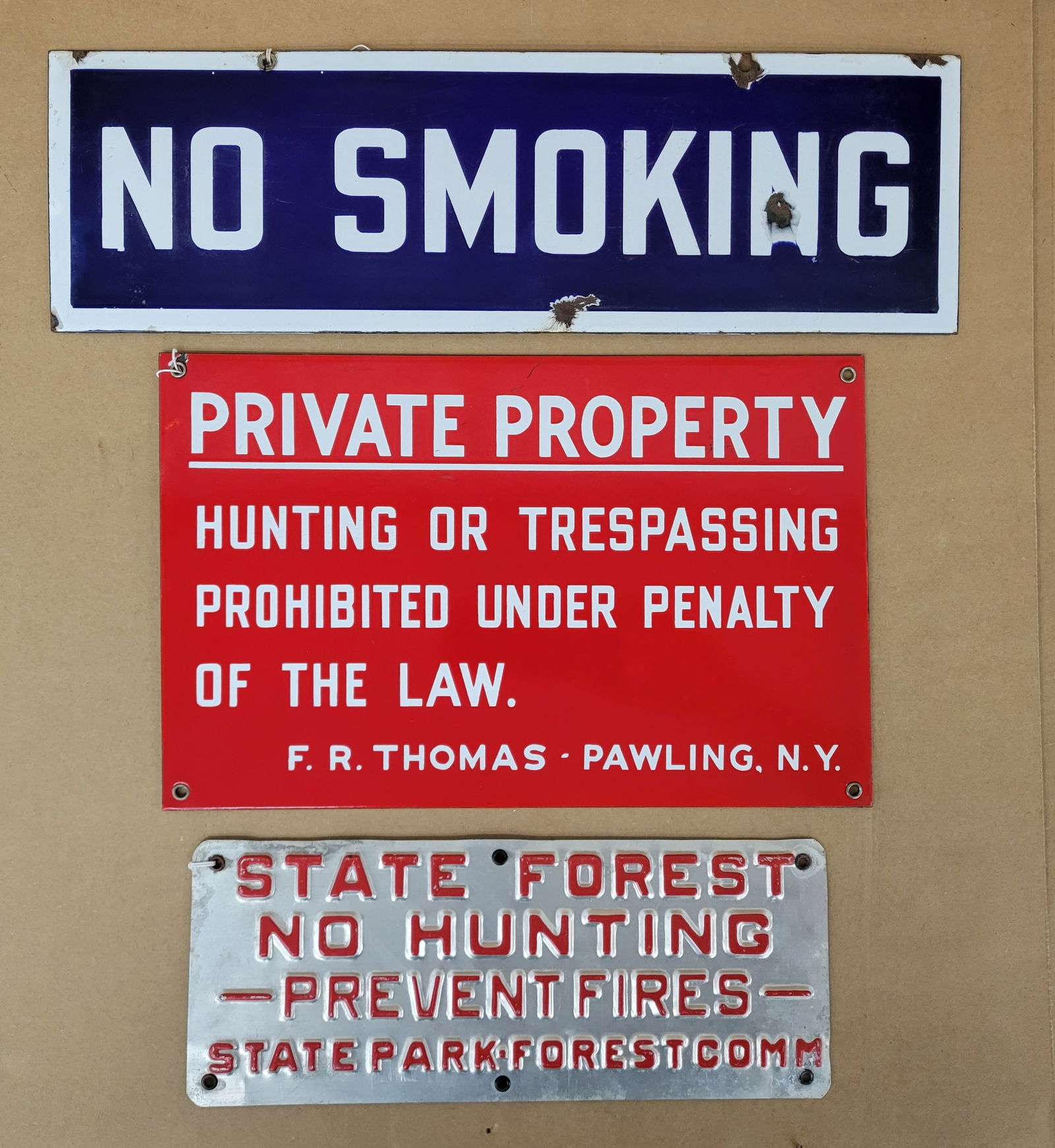 Private Property, No Smoking, No Hunting Sign (1 of 2)