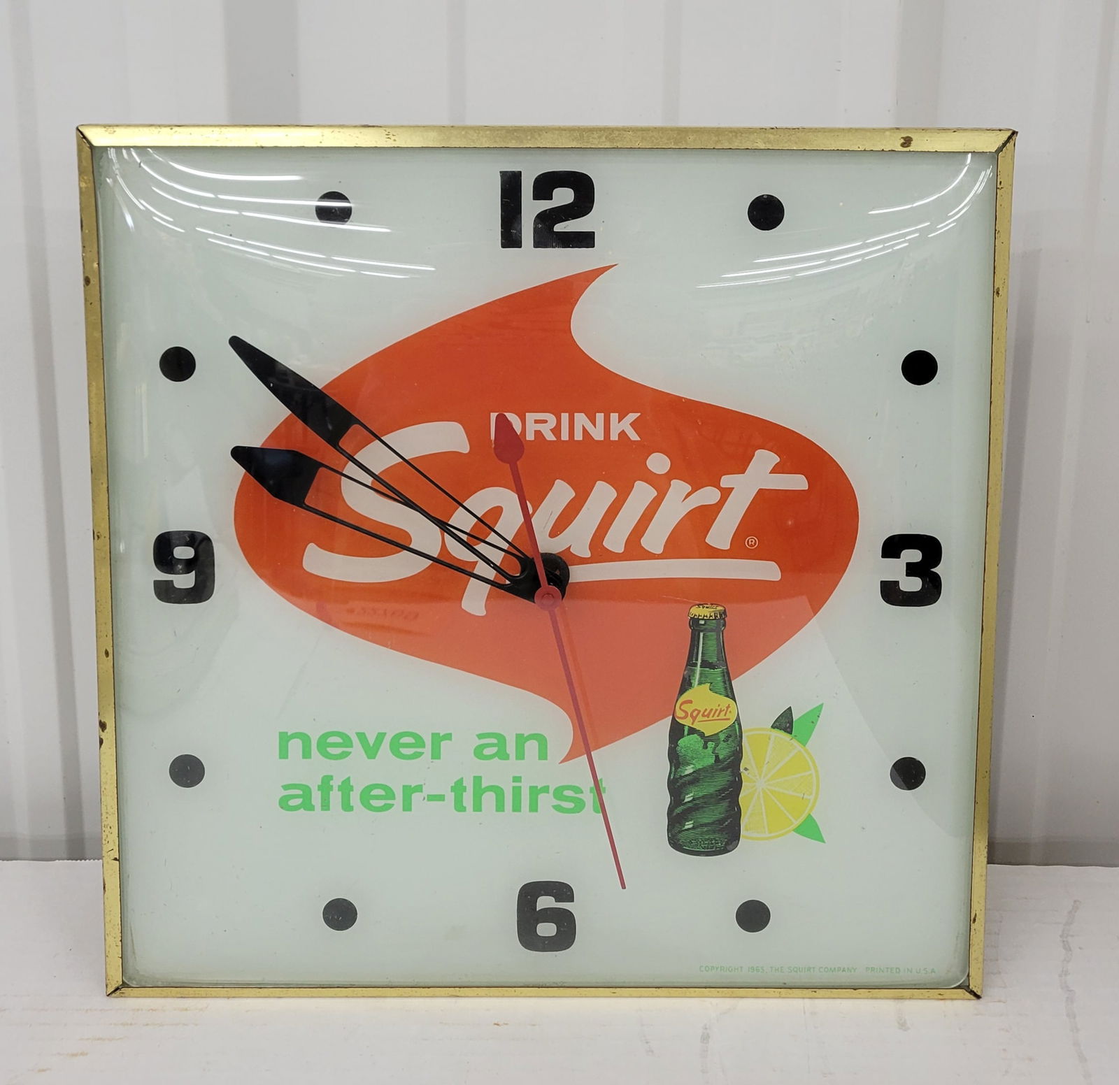 Squirt Light Up Pam Clock (1 of 5)