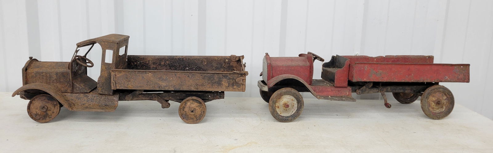 Lot of 2 Keystone Pressed Steel Dump Trucks (1 of 7)