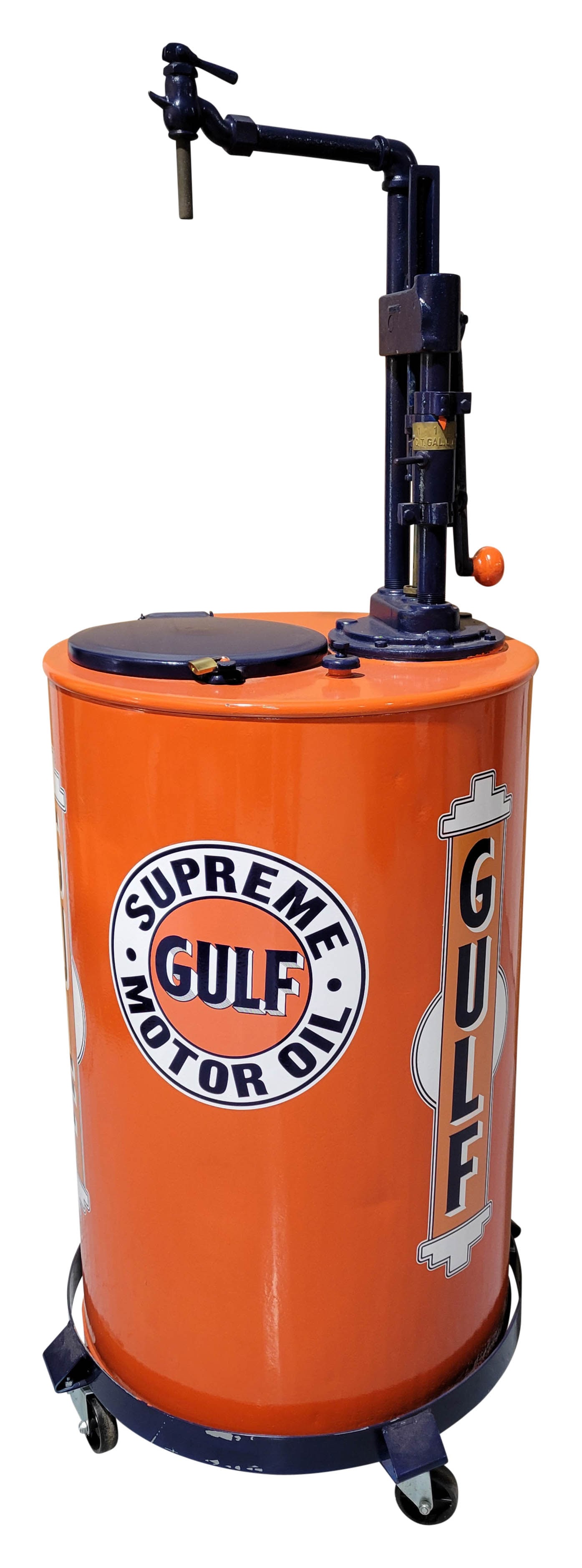 Restored Gulf Lubester Bulk Oil Dispenser: 23" x 66" large restored lubester features the Gulf Motor Oil motif. It displays excellent colors and a high shine finish with applied Gulf decals. There are a few minor scuffs on one of the decals. T